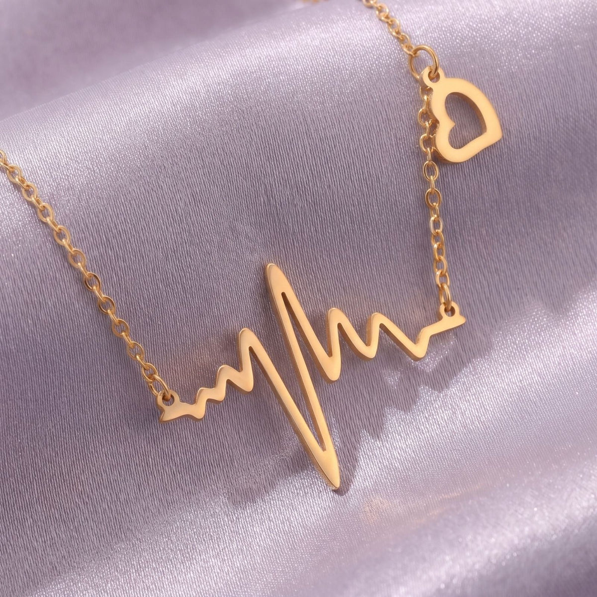 Collier battement de cœur pour femme, en acier inoxydable, pendentif électrocardiogramme avec petit cœur