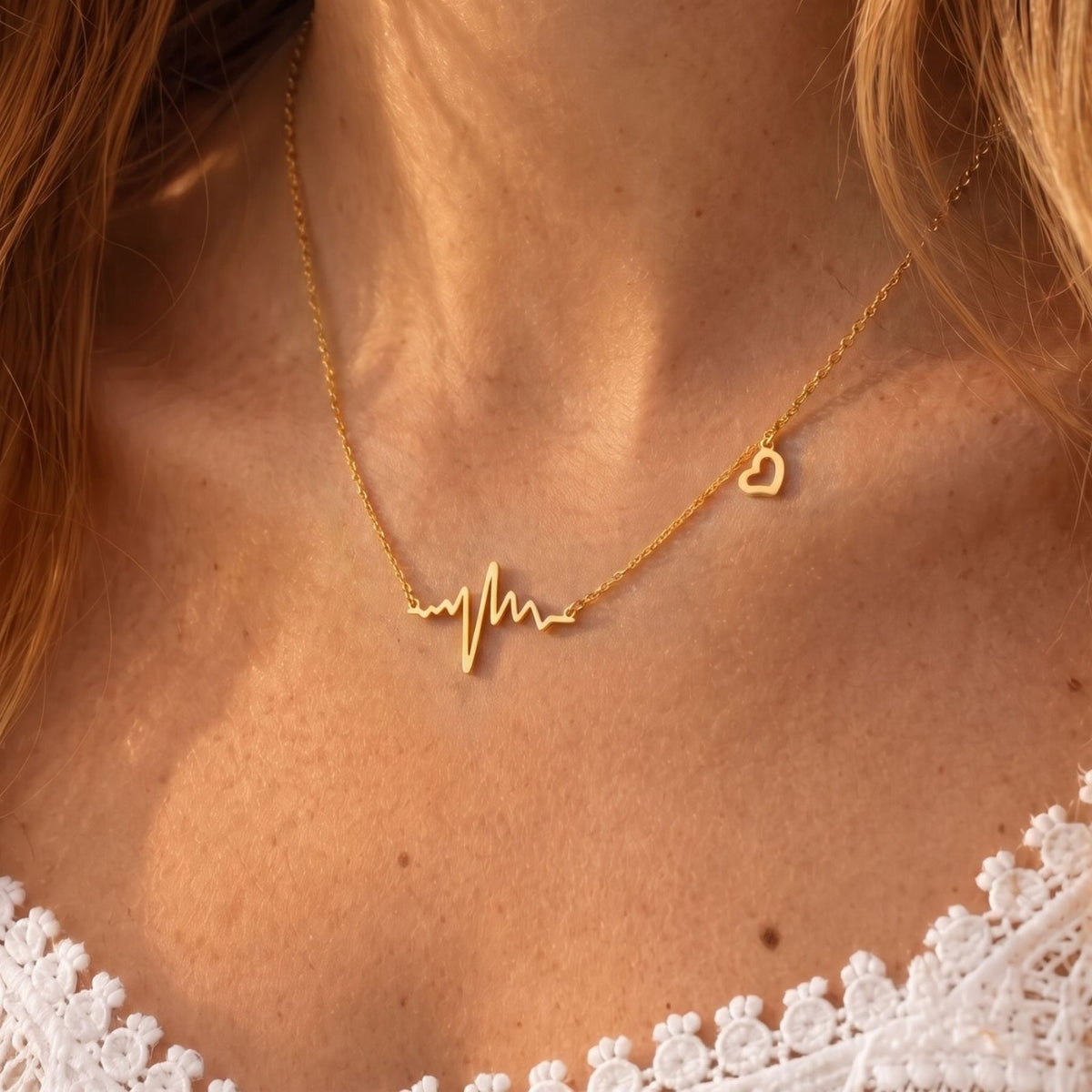 Collier battement de cœur pour femme, en acier inoxydable, pendentif électrocardiogramme avec petit cœur