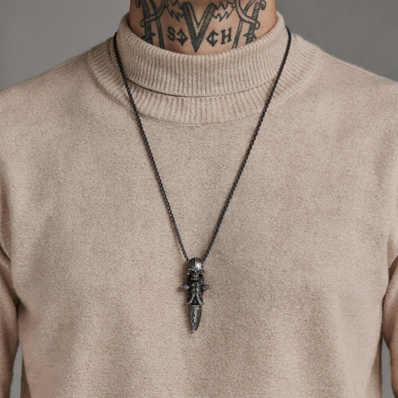 Collier biker homme, pendentif munition tête de mort en acier inoxydable, maille spiga