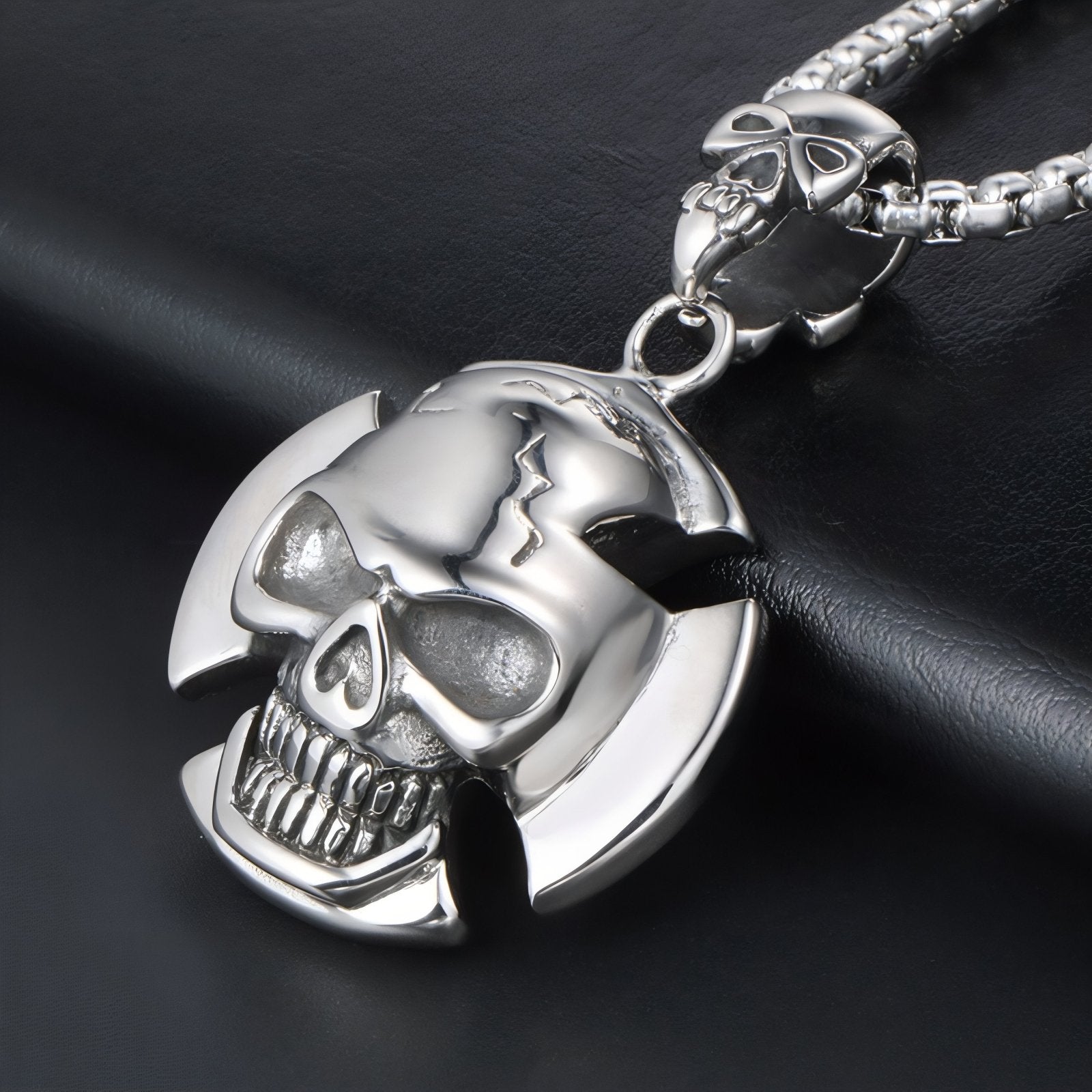 Collier biker pour homme, avec pendentif tête de mort et croix gothique, en acier inoxydable