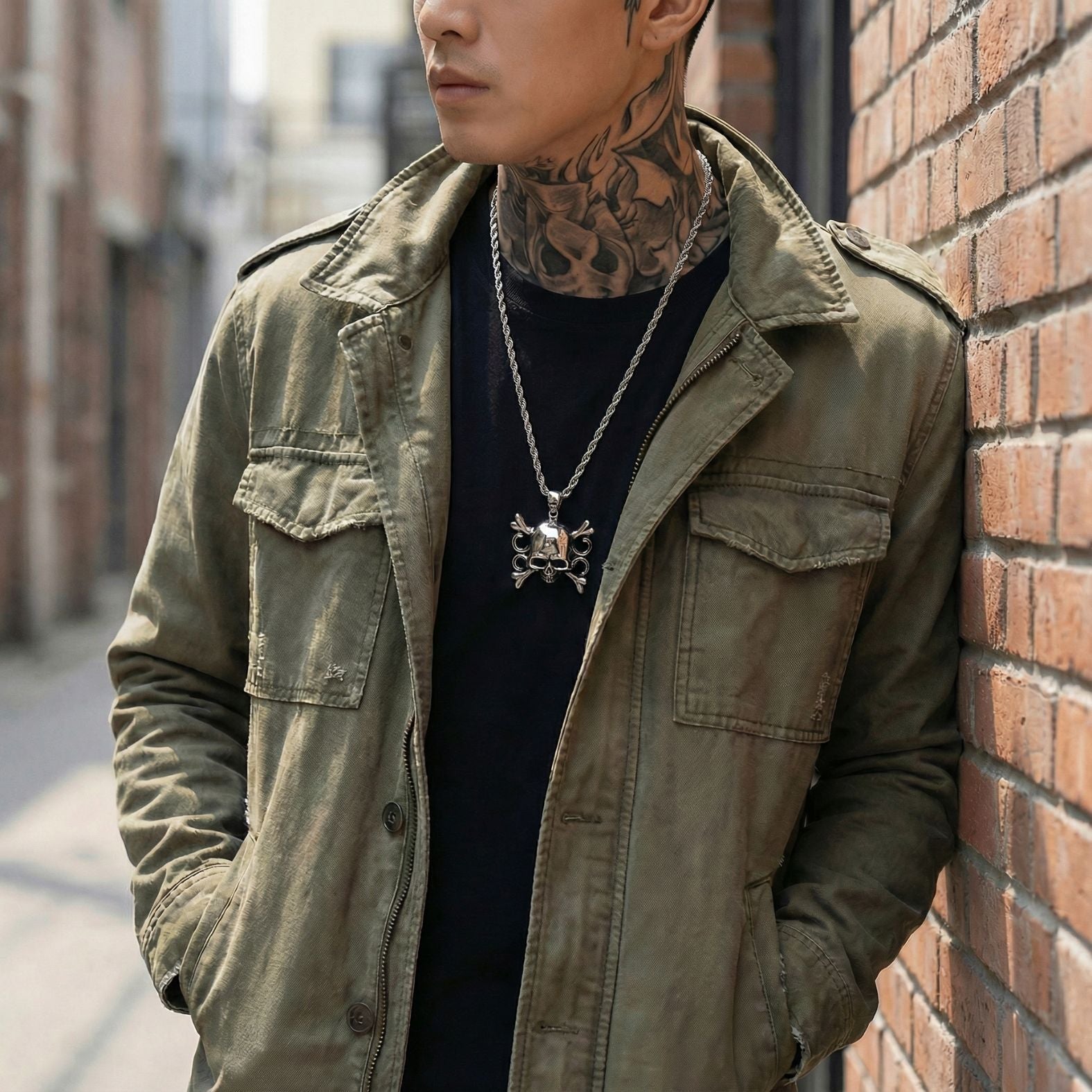 Collier biker pour homme, avec pendentif tête de mort pirate, en acier inoxydable