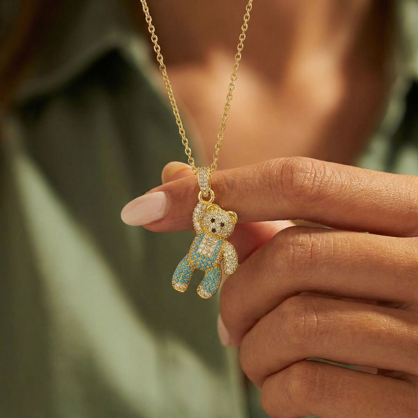 Collier bling bling petit ourson doré, serti de zircons colorés, style urbain tendance