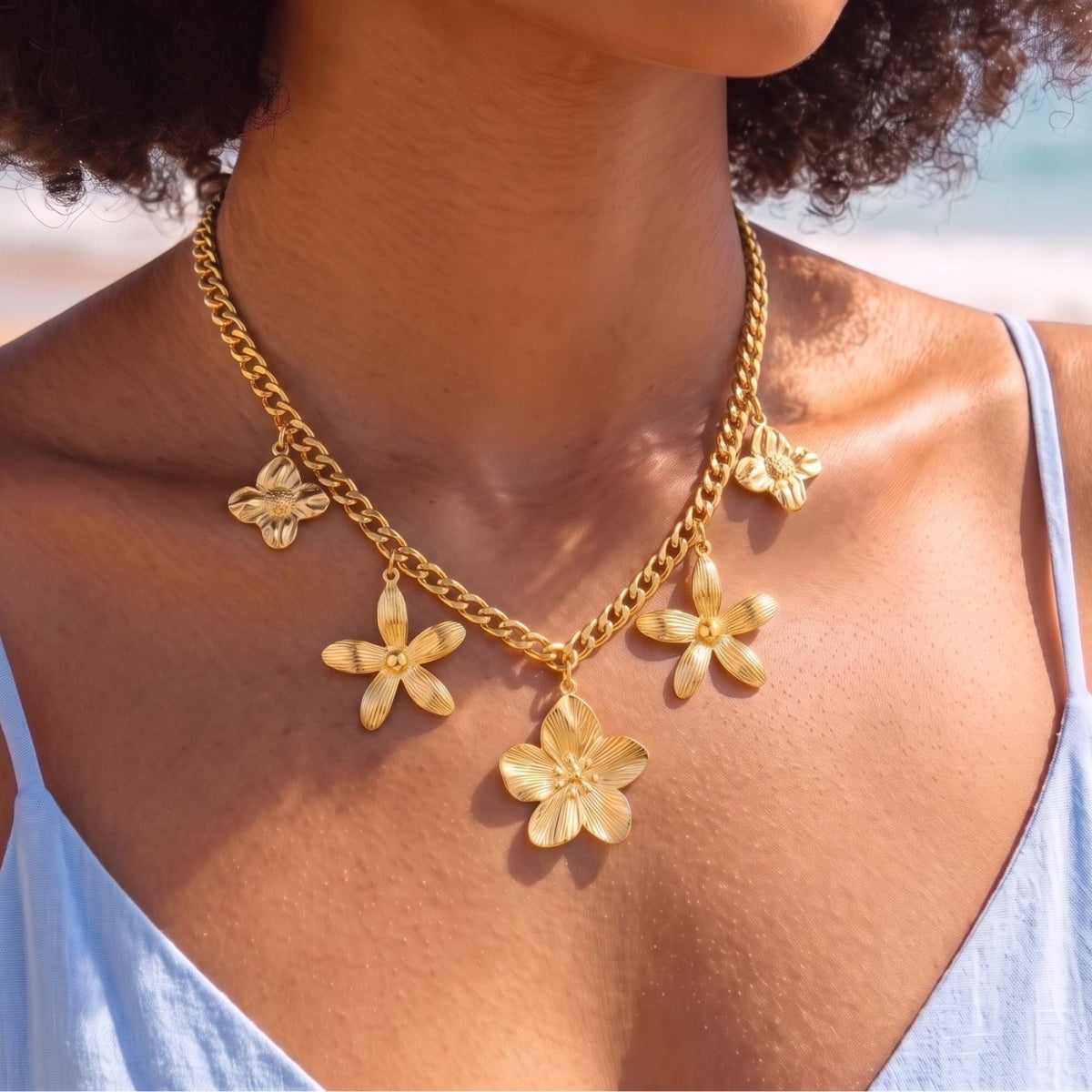 Collier bohème floral pour femme, en acier inoxydable doré, pendentifs fleurs au design élégant