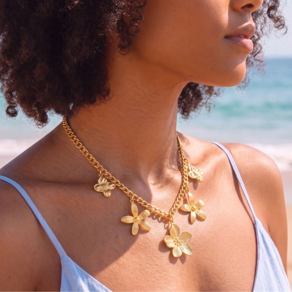 Collier bohème floral pour femme, en acier inoxydable doré, pendentifs fleurs au design élégant