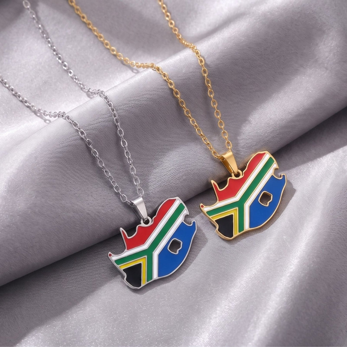 Collier carte d'Afrique du Sud unisexe, en acier inoxydable, pendentif émaillé coloré au style ethnique