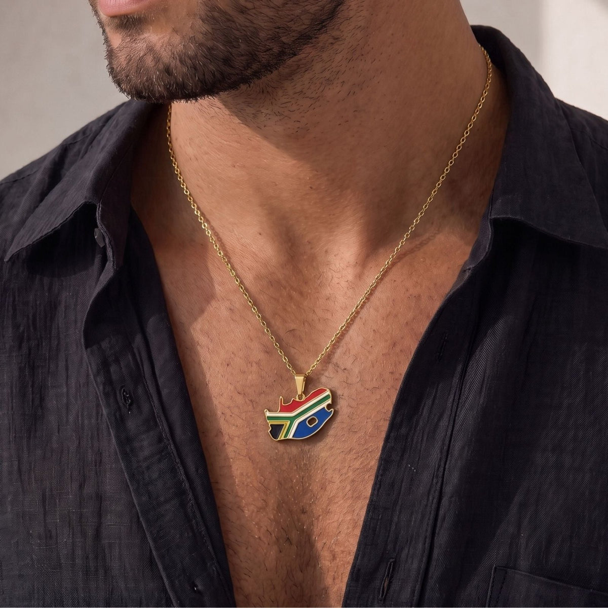 Collier carte d'Afrique du Sud unisexe, en acier inoxydable, pendentif émaillé coloré au style ethnique