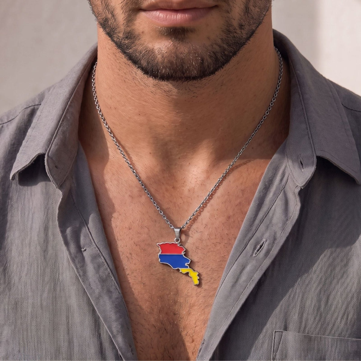 Collier carte d’Arménie unisexe, en acier inoxydable, pendentif émaillé aux couleurs du drapeau arménien