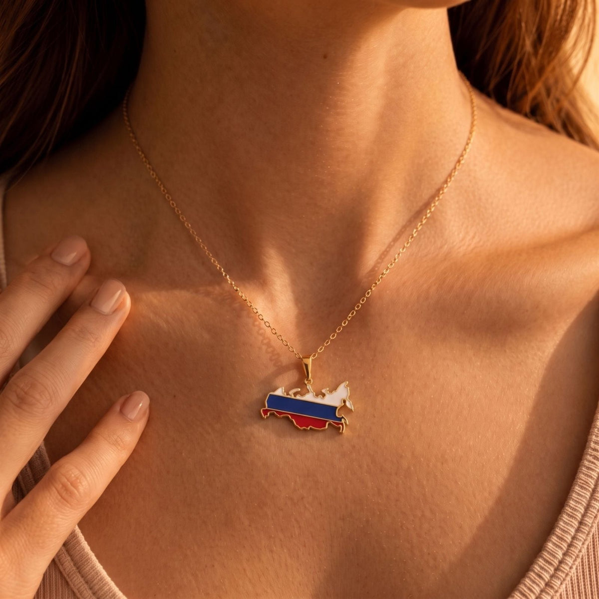 Collier carte de Russie unisexe, en acier inoxydable, pendentif émaillé aux couleurs du drapeau russe