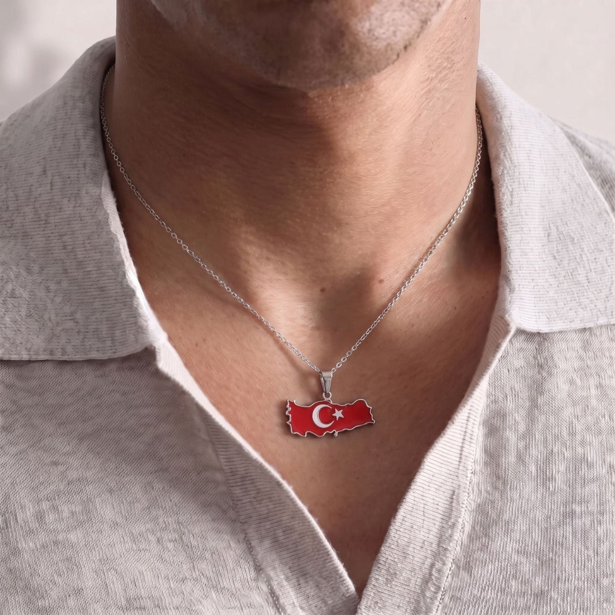 Collier carte de Turquie unisexe, en acier inoxydable, pendentif émaillé aux couleurs du drapeau turc