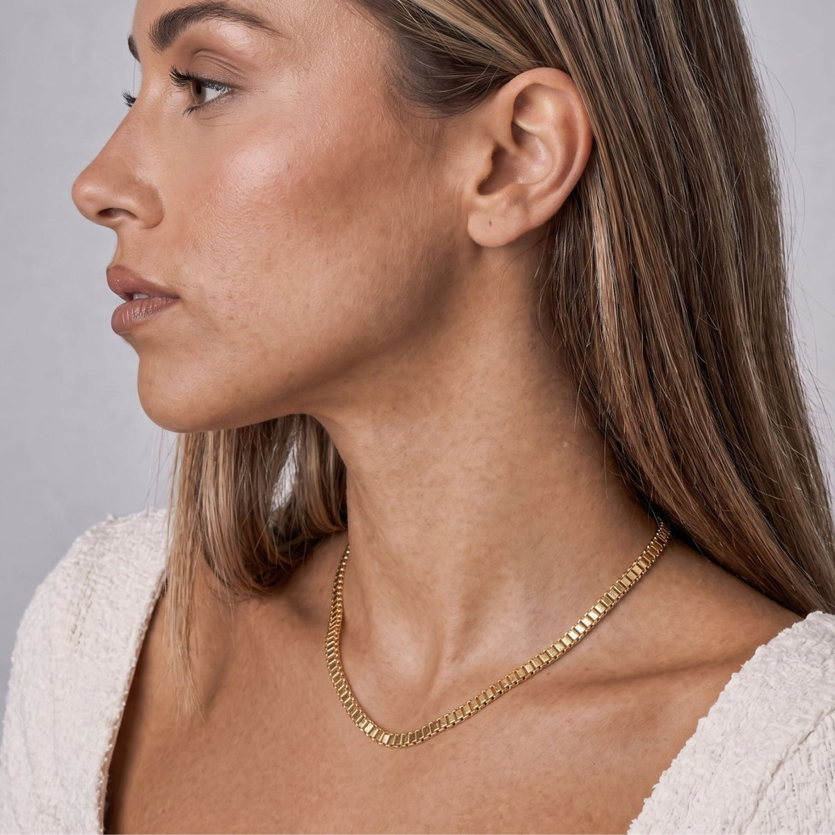 Collier chaîne large pour femme, en acier inoxydable doré, design géométrique chic et minimaliste