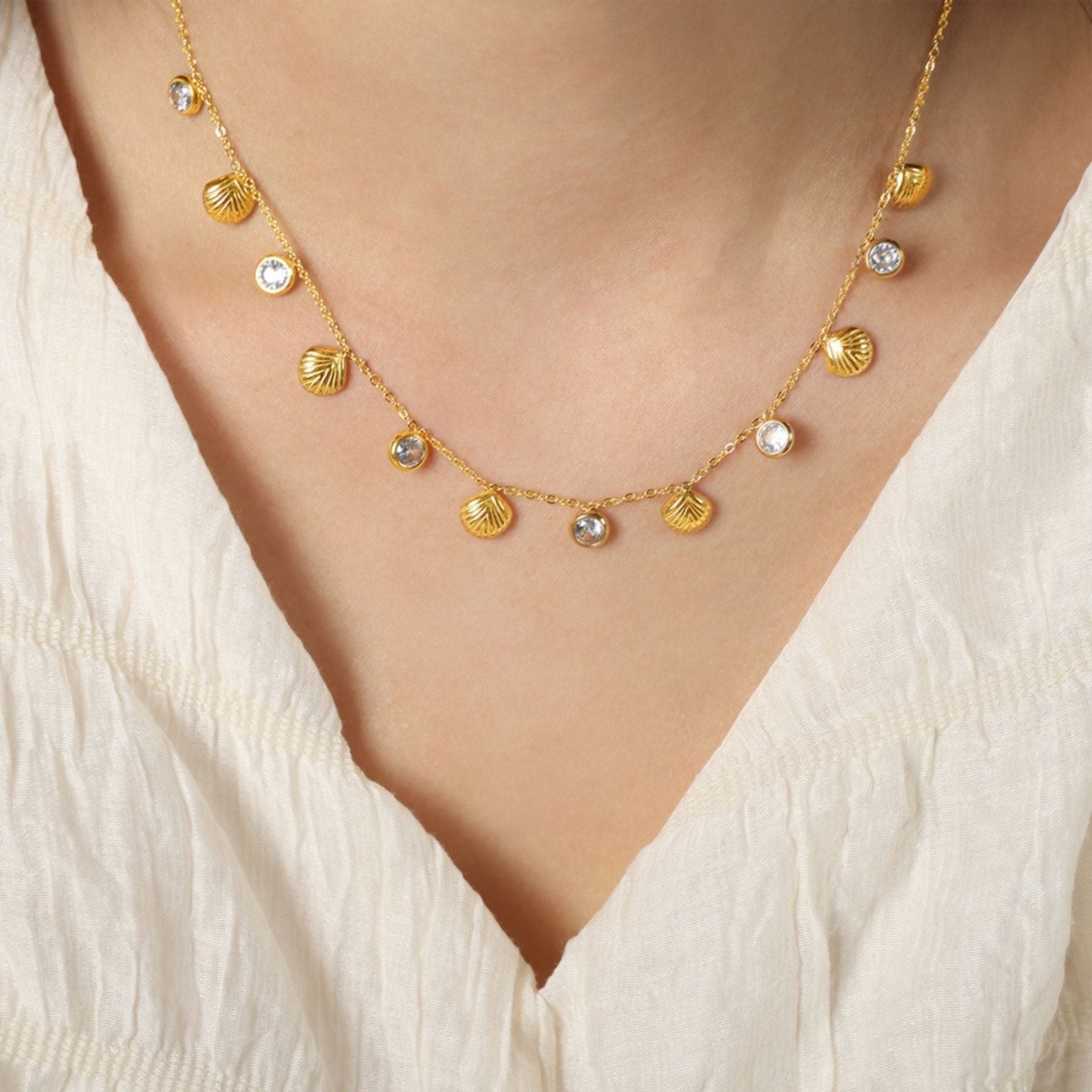 Collier charms coquillage pour femme, avec zircon, en acier inoxydable