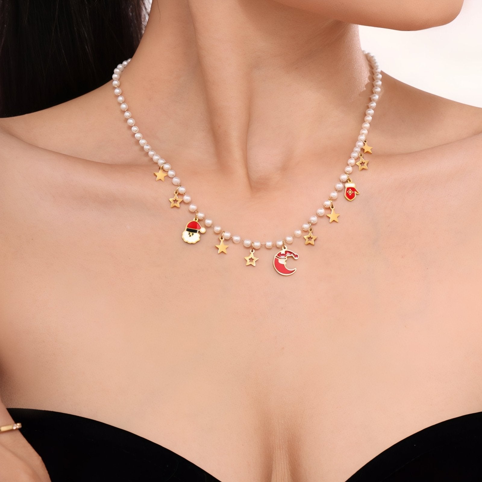 Collier charms de Noël pour femme, pendentifs sapin ou père noël, en perles de nacre et acier inoxydable