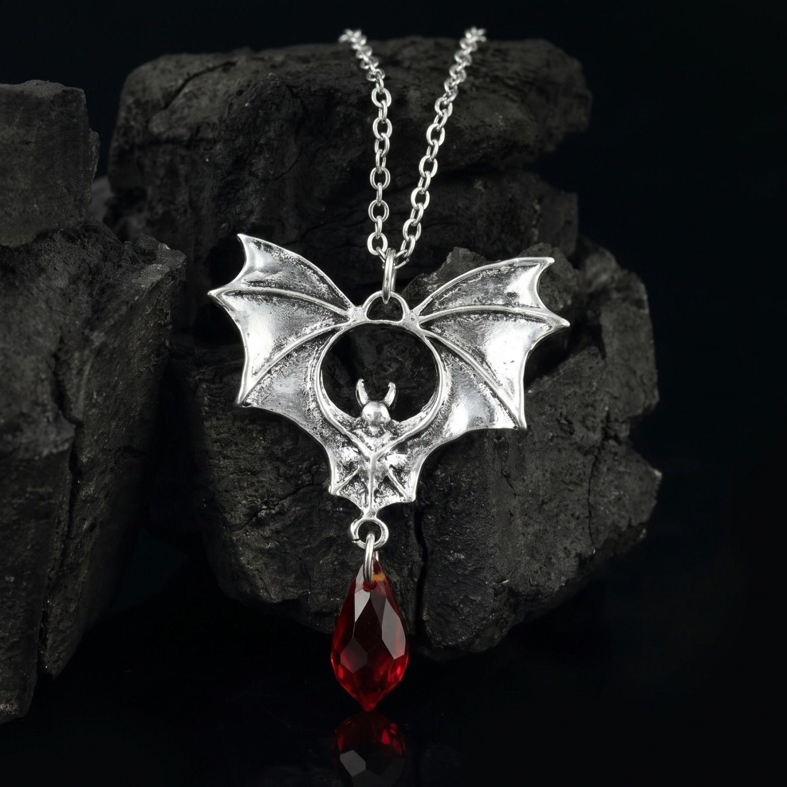 Collier chauve-souris pour femme, en alliage de zinc, style gothique