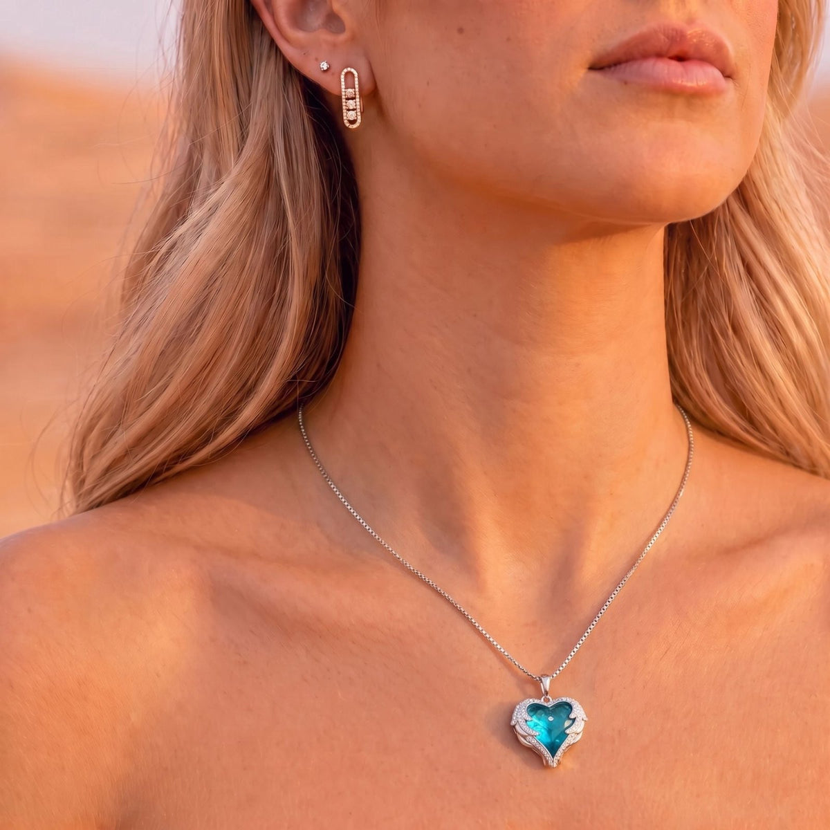 Collier cœur bleu pour femme, en cuivre argenté et argent 925, pendentif bleu serti de pierres scintillantes