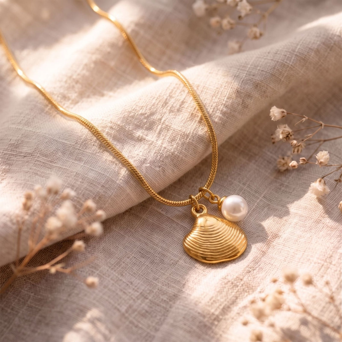 Collier coquillage et perle pour femme, en acier inoxydable doré, pendentif élégant au style marin