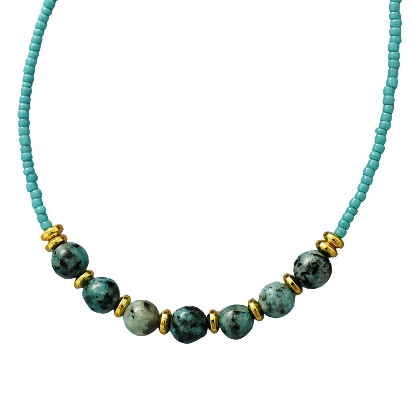 Collier court bohème, perles turquoise et pierres naturelles marbrées, avec perles dorées