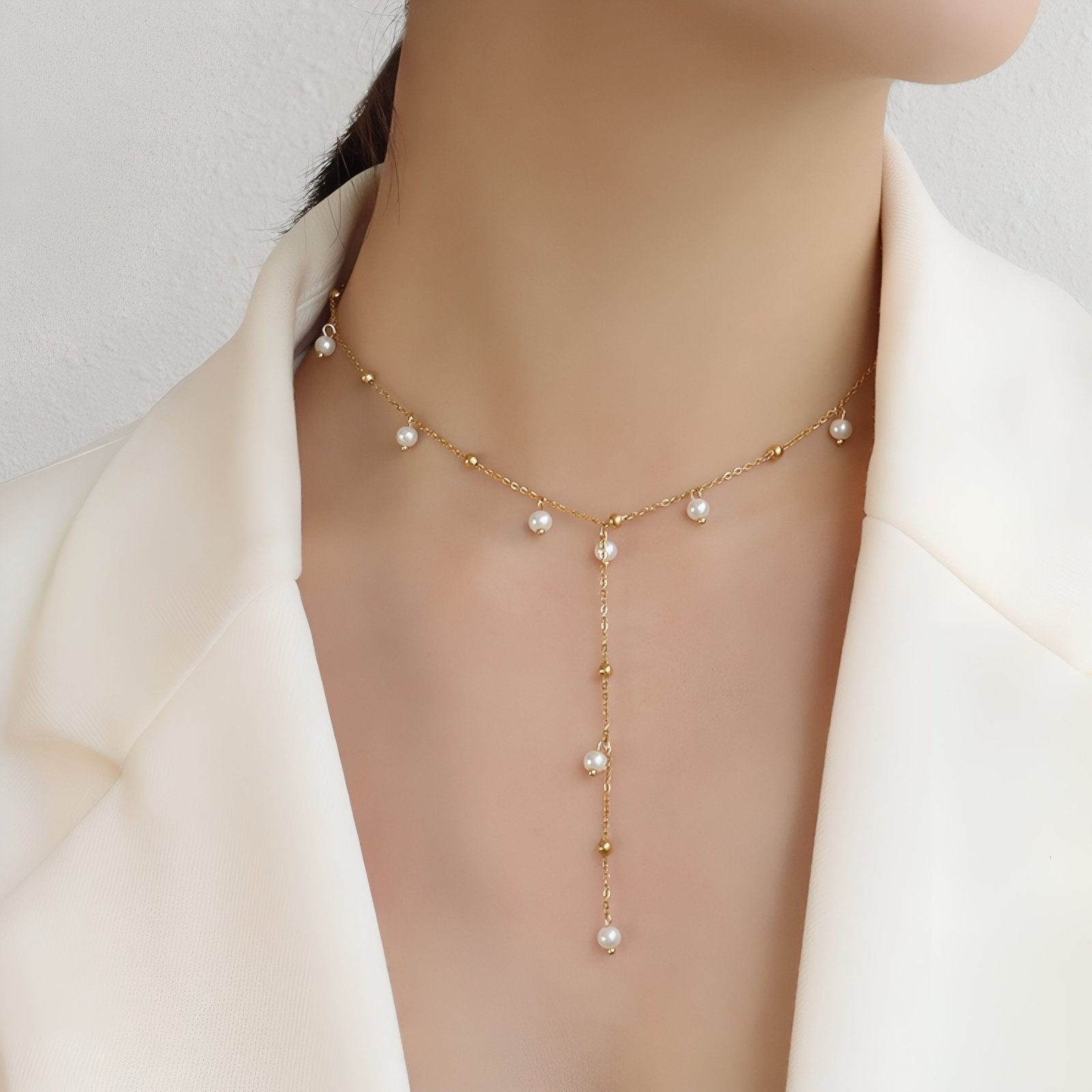 Collier cravate pour femme, avec perles blanches, en acier inoxydable