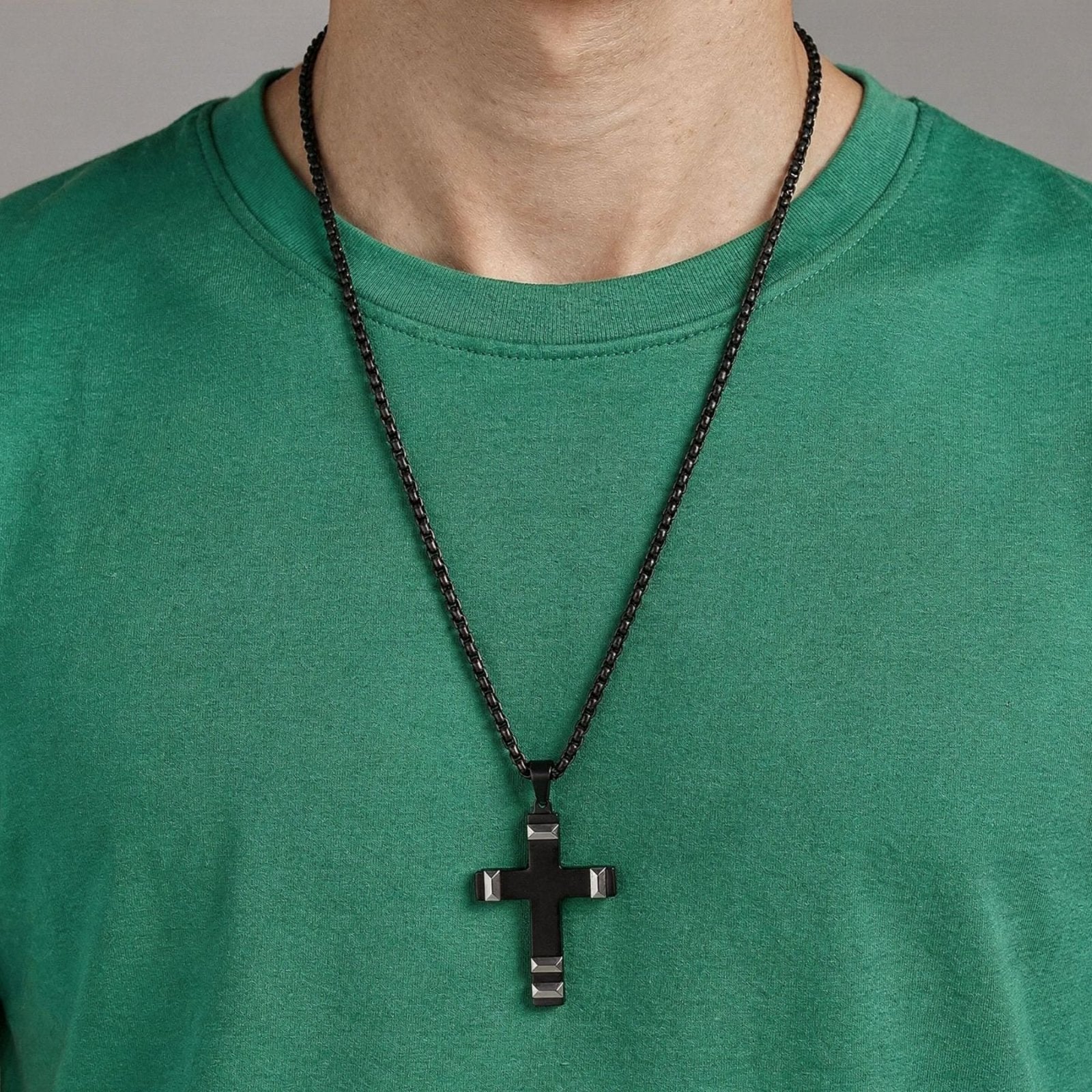 Collier croix acier 316L, finitions colorées, bijou tendance