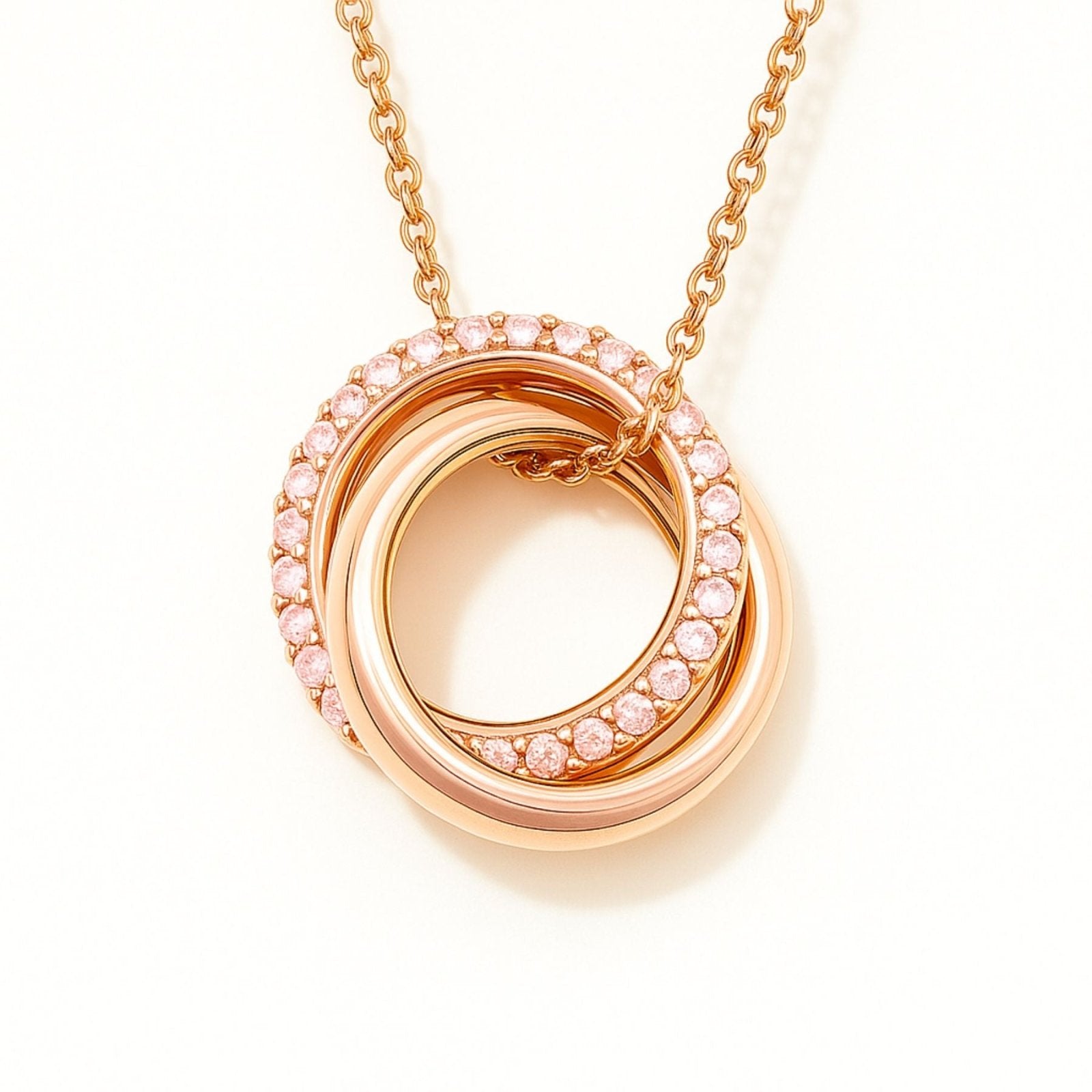 Collier double anneaux entrelacés en argent 925, style minimaliste pour femme, modèle Éternelle