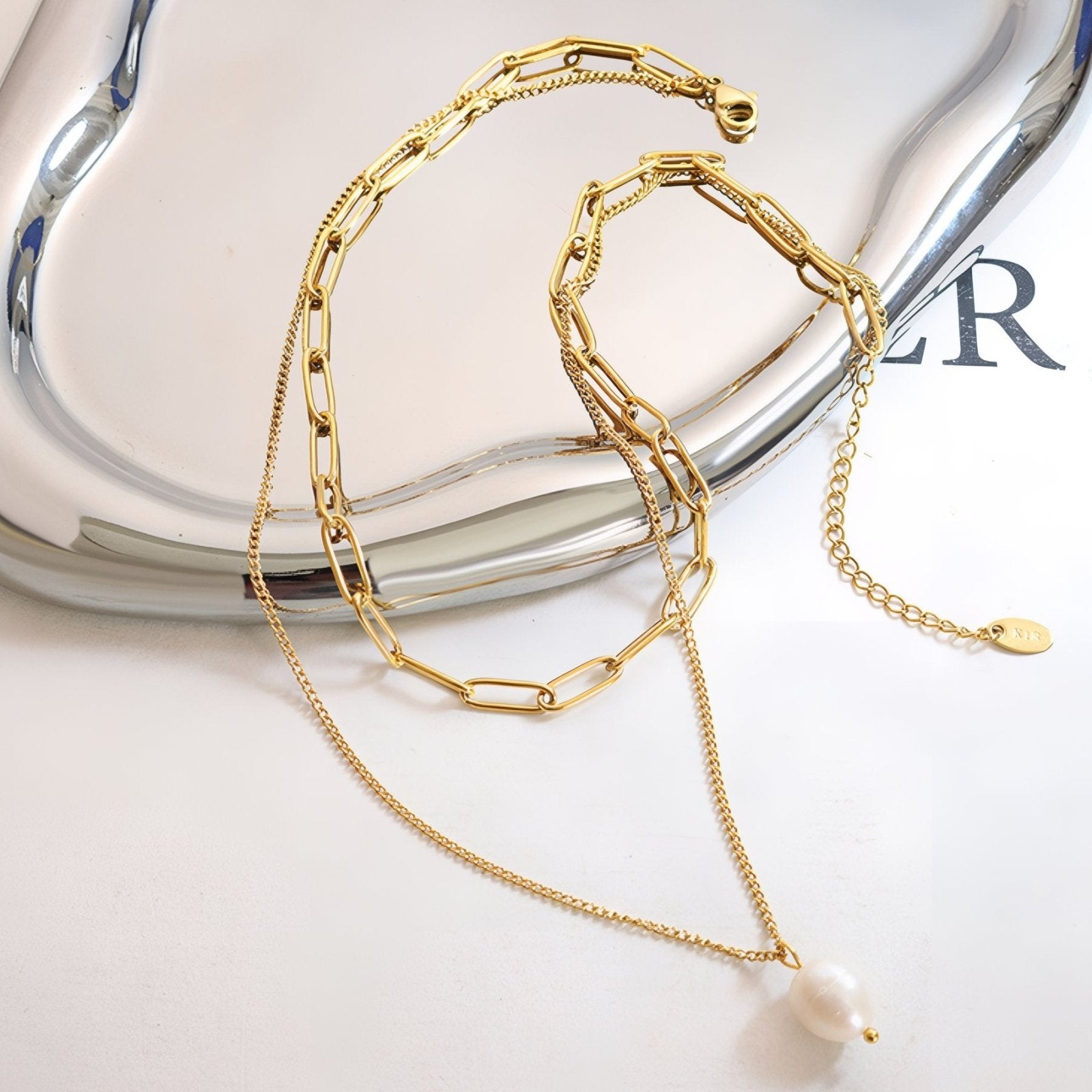 Collier double rangs pour femme, avec perle d’eau douce, en acier inoxydable, style moderne