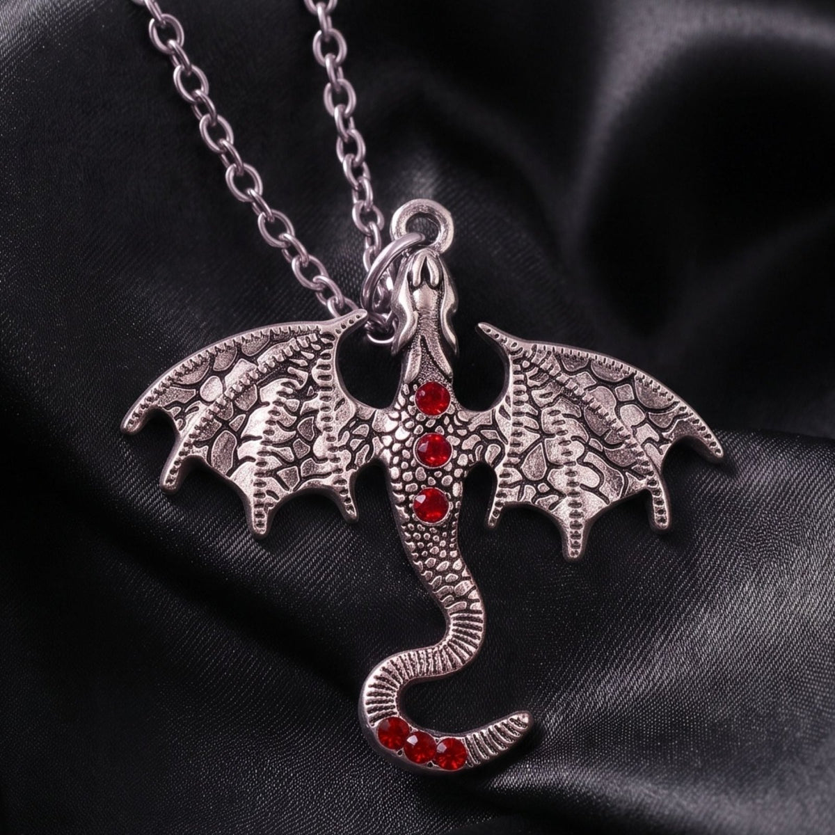 Collier dragon pour femme, en alliage de zinc argenté, avec cristal