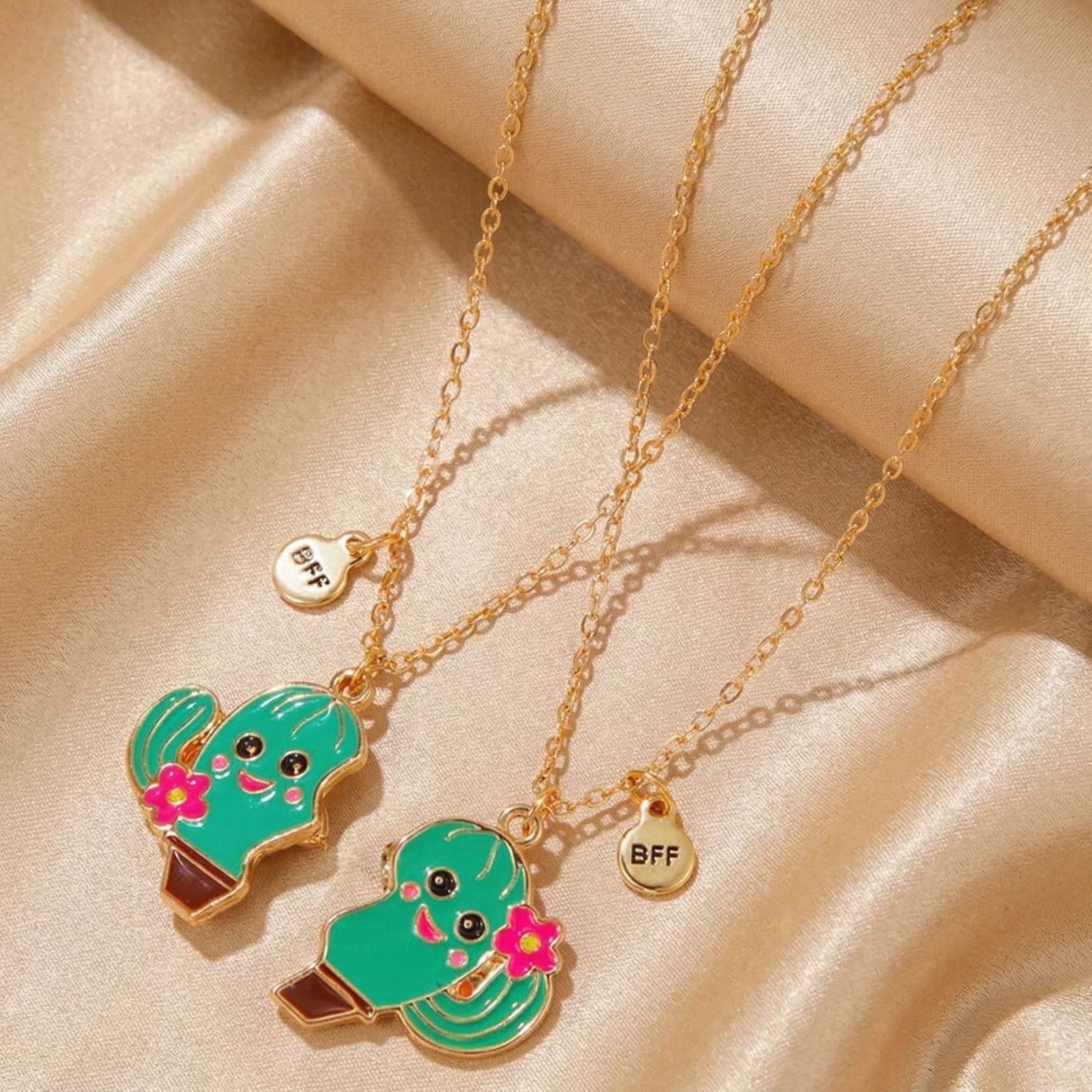 Collier duo meilleure amie, avec pendentif fleur de cactus, en alliage doré et résine