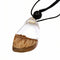 Collier en bois et résine transparente, avec pendentif en forme de goutte, fait main