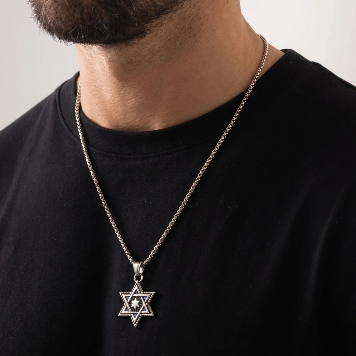 Collier étoile de David pour homme, en acier inoxydable, pendentif argenté orné de pierres bleues