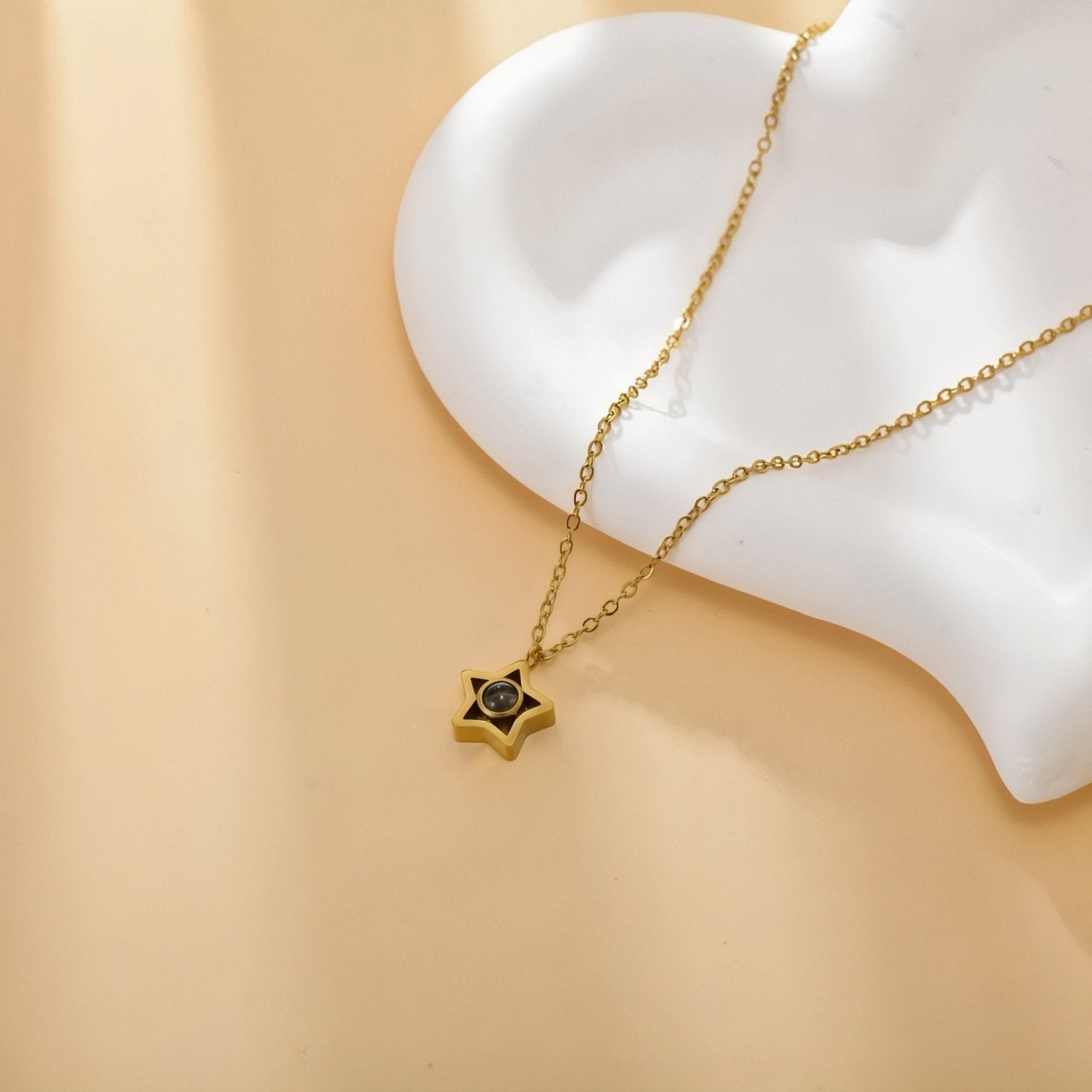 Collier étoile personnalisable, avec photo en projection, en acier inoxydable, modèle Star