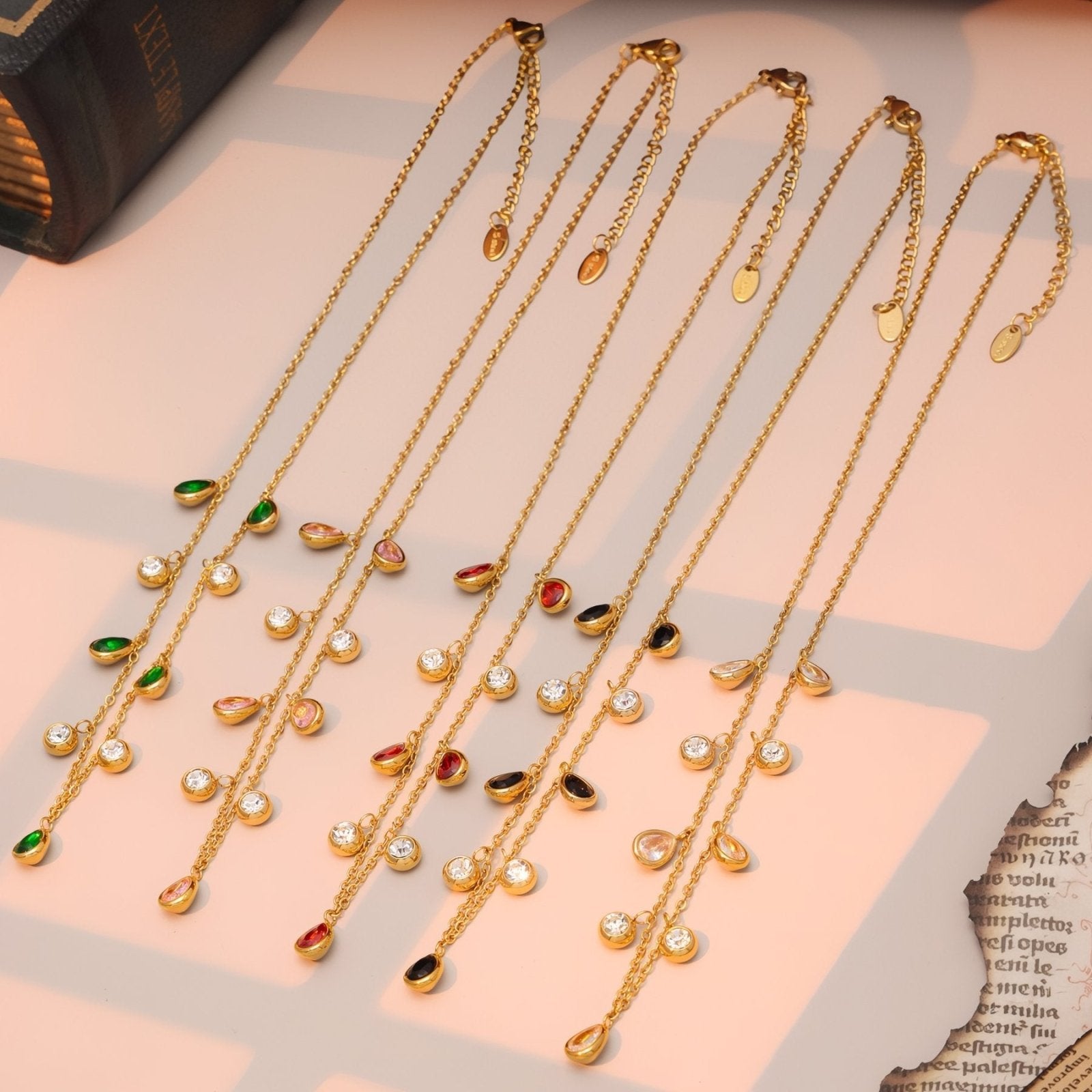 Collier femme pampilles gouttes zircon coloré, acier inoxydable plaqué or 18K