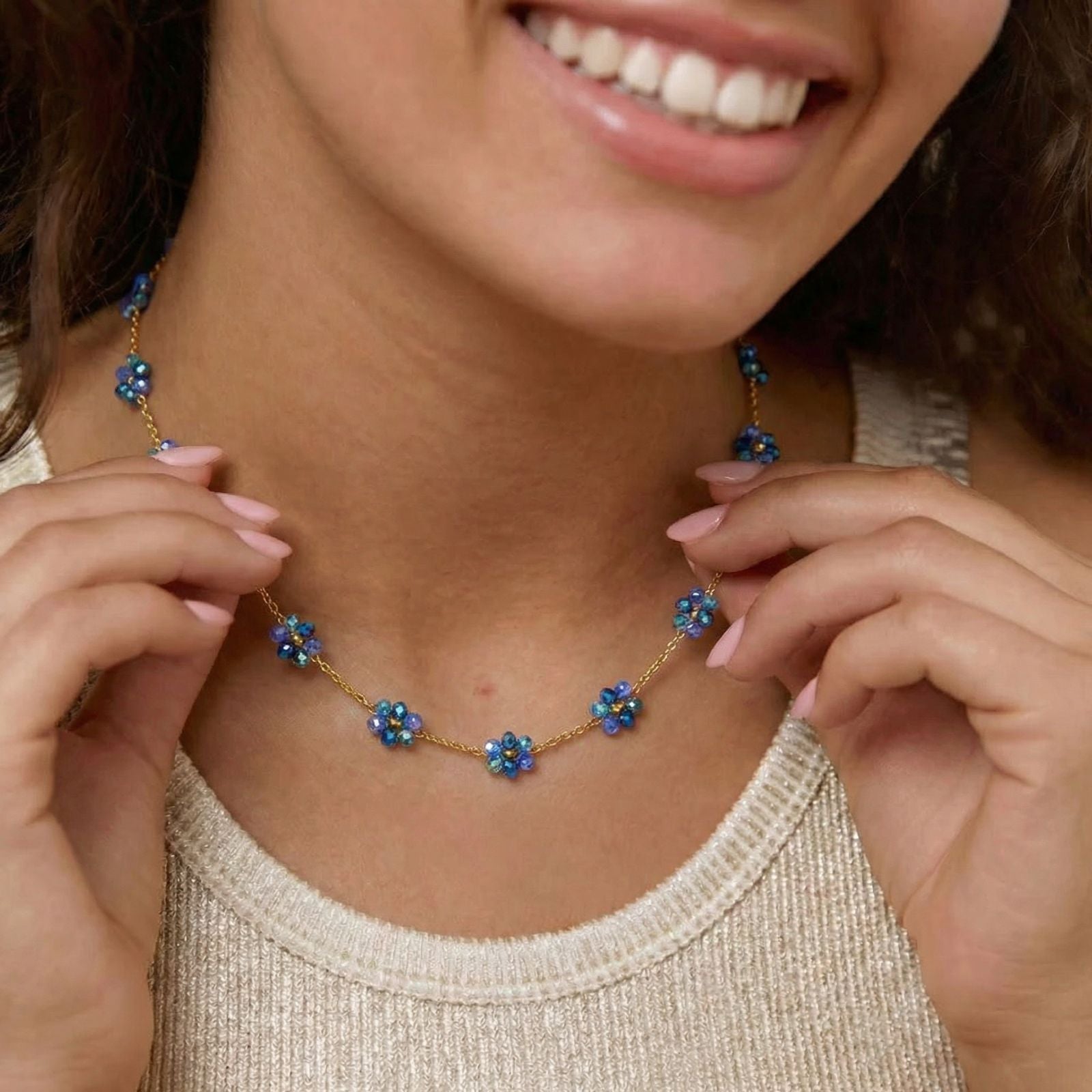 Collier floral léger, fleurs en perles en verre multicolore, en acier inoxydable