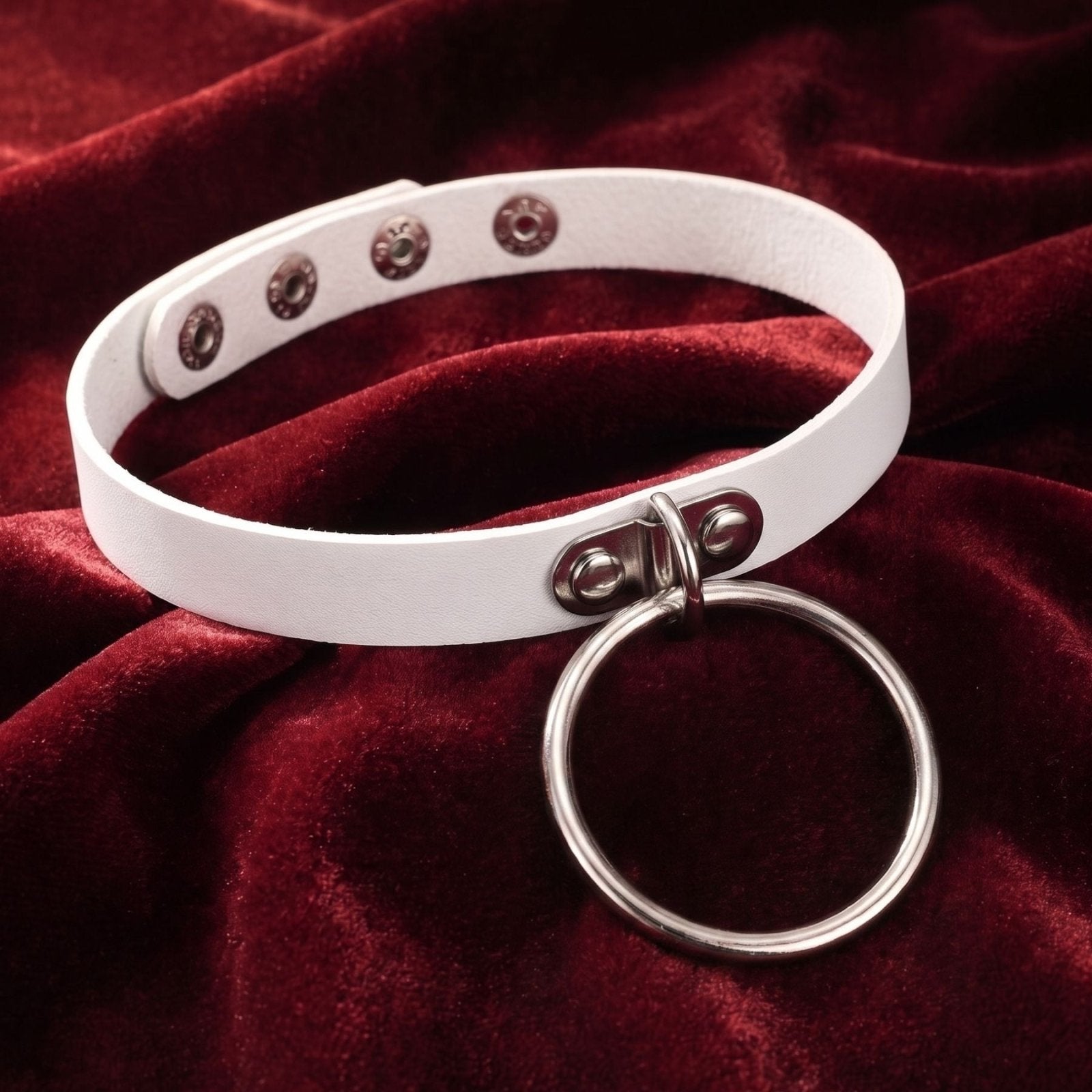 Collier gothique cuir pour femme, en simili cuir noir, avec grand anneau gothique