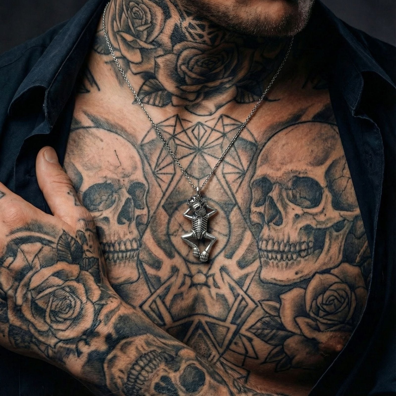 Collier gothique pour homme, pendentif squelette couronné, en acier inoxydable