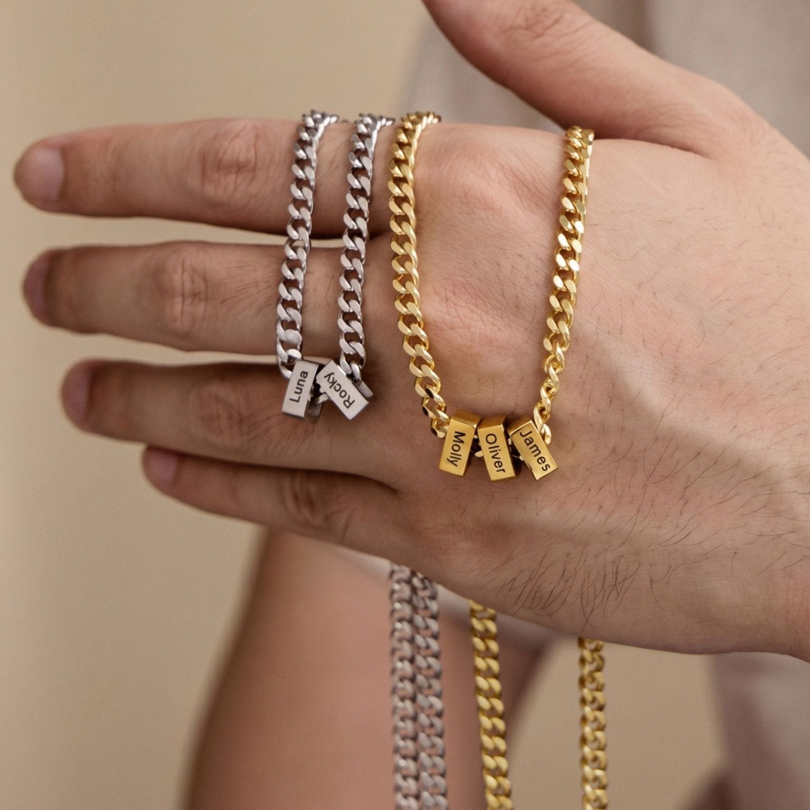 Collier homme personnalisé, perles prénoms à graver, chaîne gourmette en acier inoxydable
