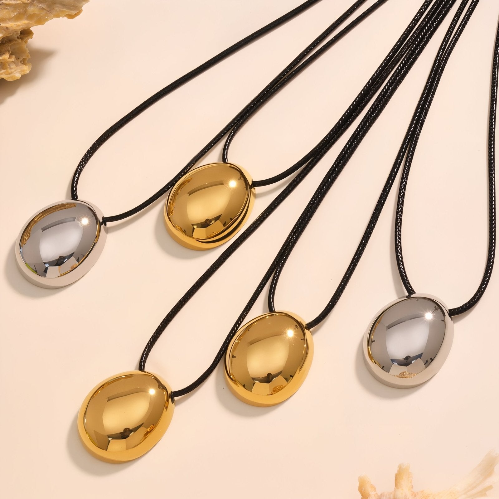 Collier long ajustable pour femme, avec pendentif goutte, en acier inoxydable