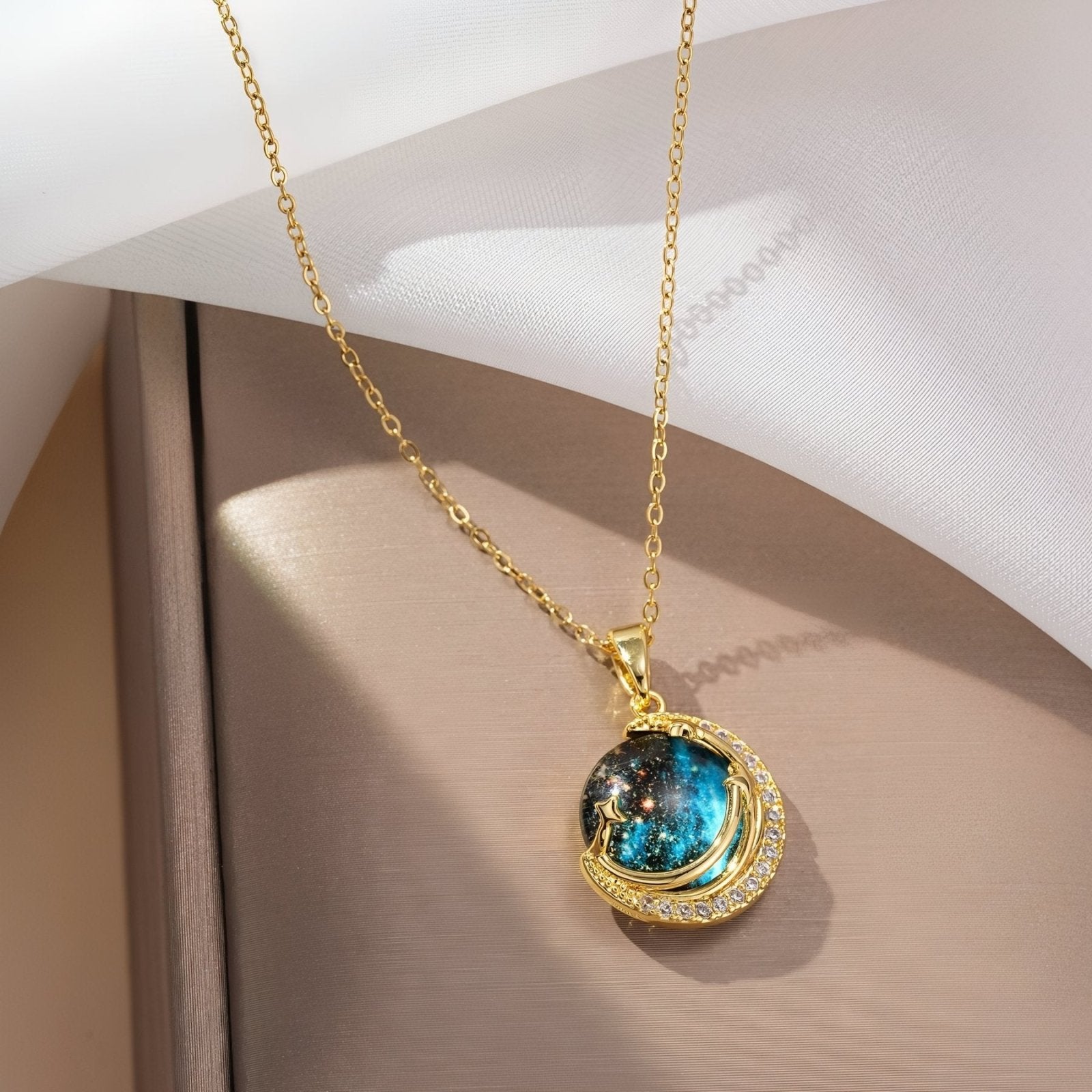 Collier lune galaxie pour femme, pendentif étoiles filantes, en acier inoxydable et zircon