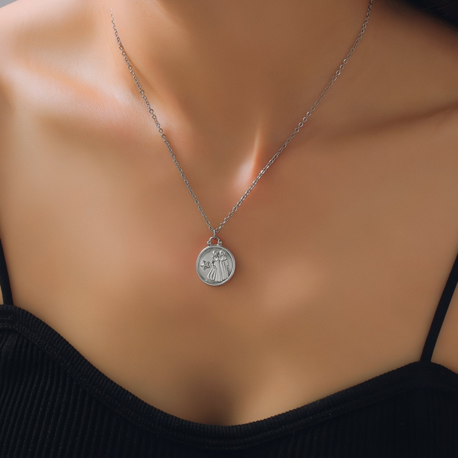 Collier médaille zodiaque réversible, signe astrologique et constellation, en acier inoxydable plaqué or 18K