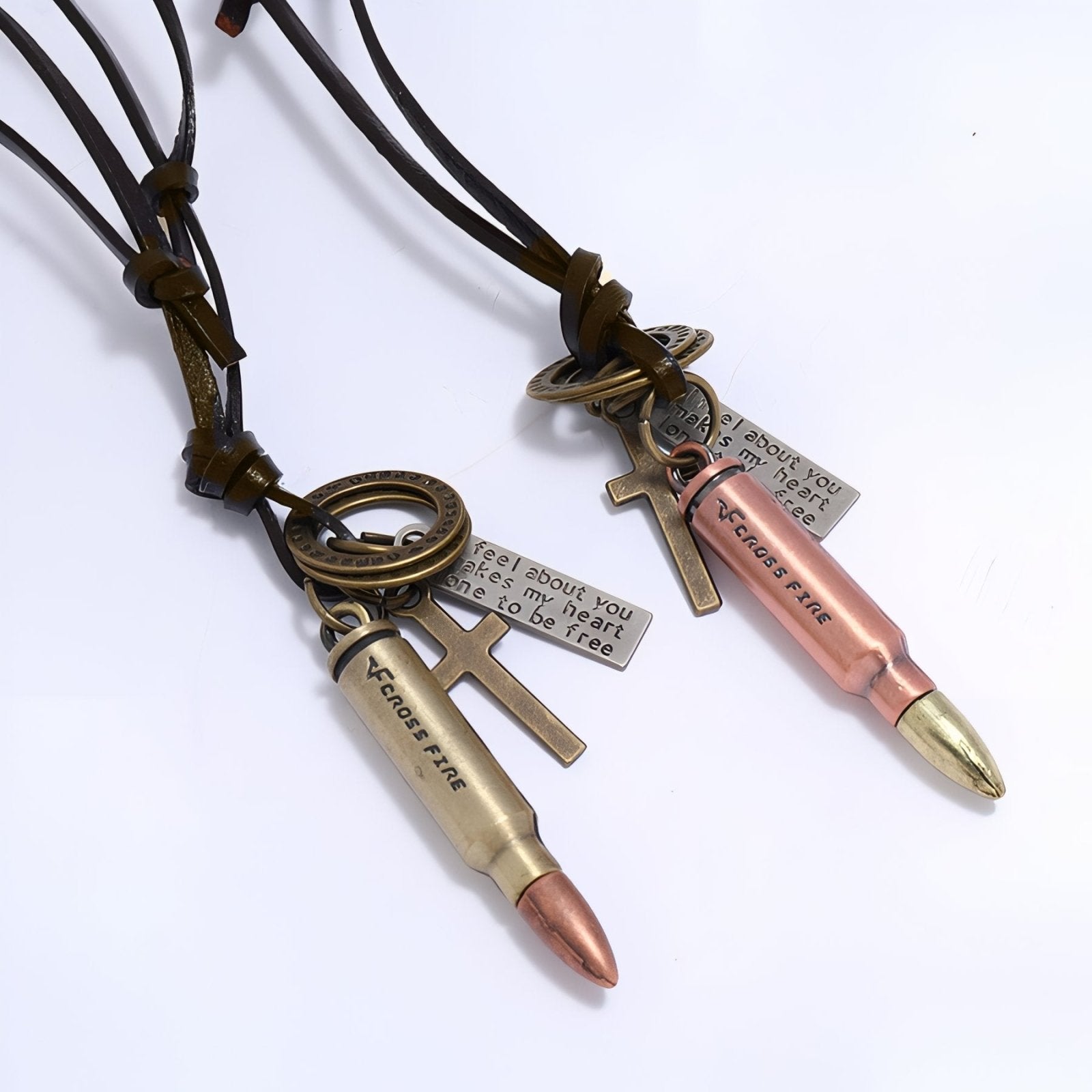 Collier militaire homme, pendentif douille en métal vieilli et croix, cordon en cuir marron réglable