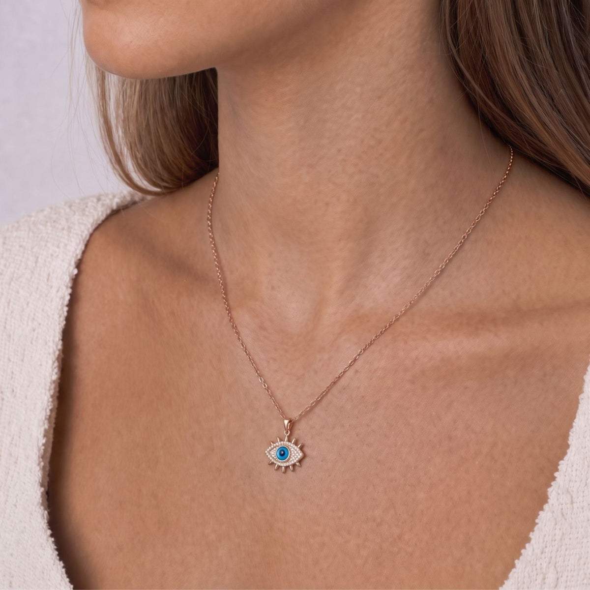 Collier œil bleu protecteur pour femme, en acier titane doré, pendentif mauvais œil