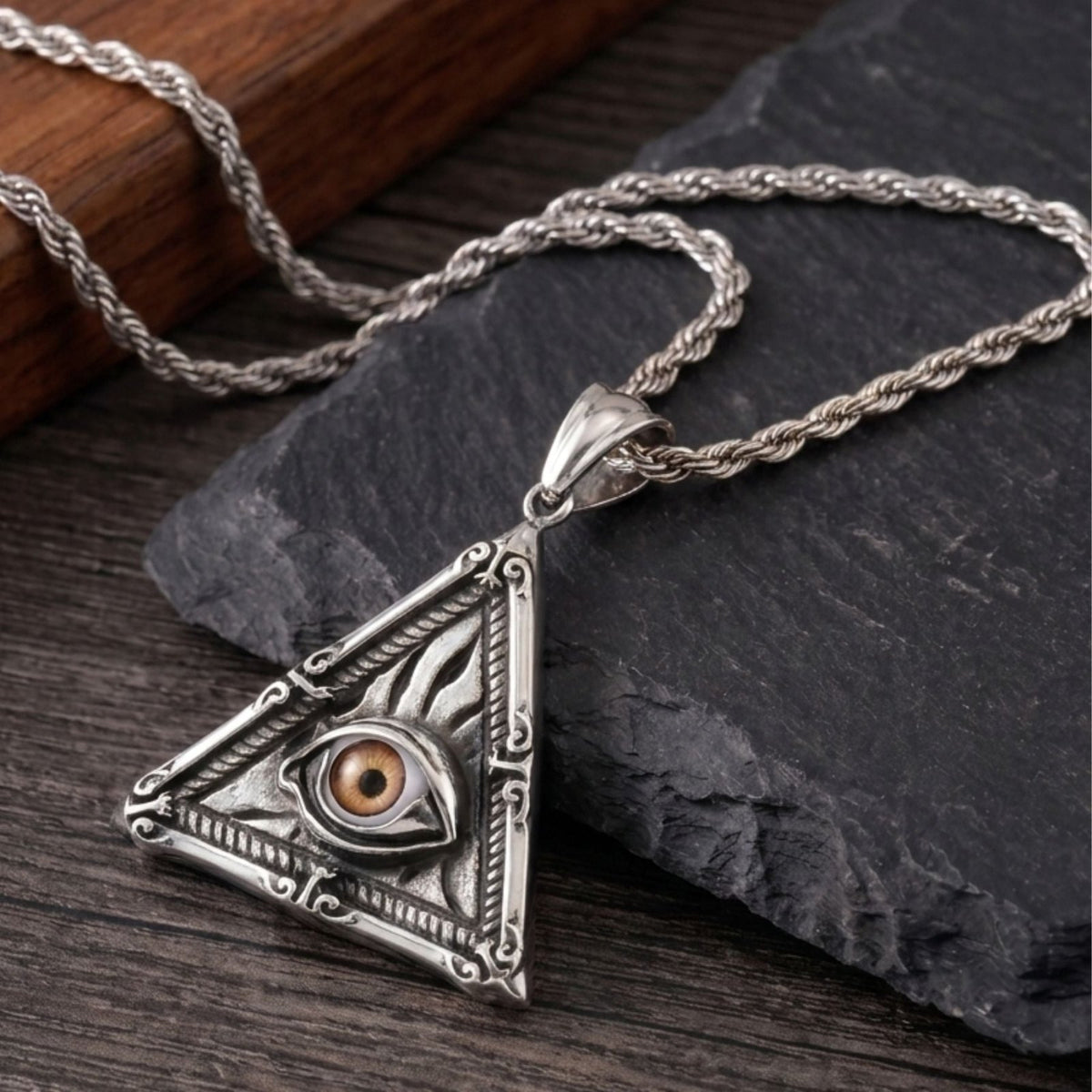 Collier oeil d'horus égyptien pour homme, en acier inoxydable, style gothique