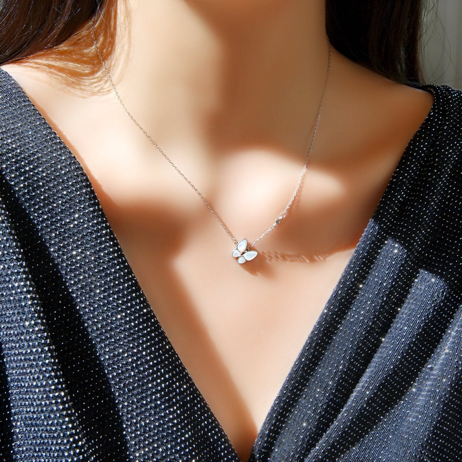 Collier papillon en nacre, argent 925, doré champagne ou argenté, modèle Olga