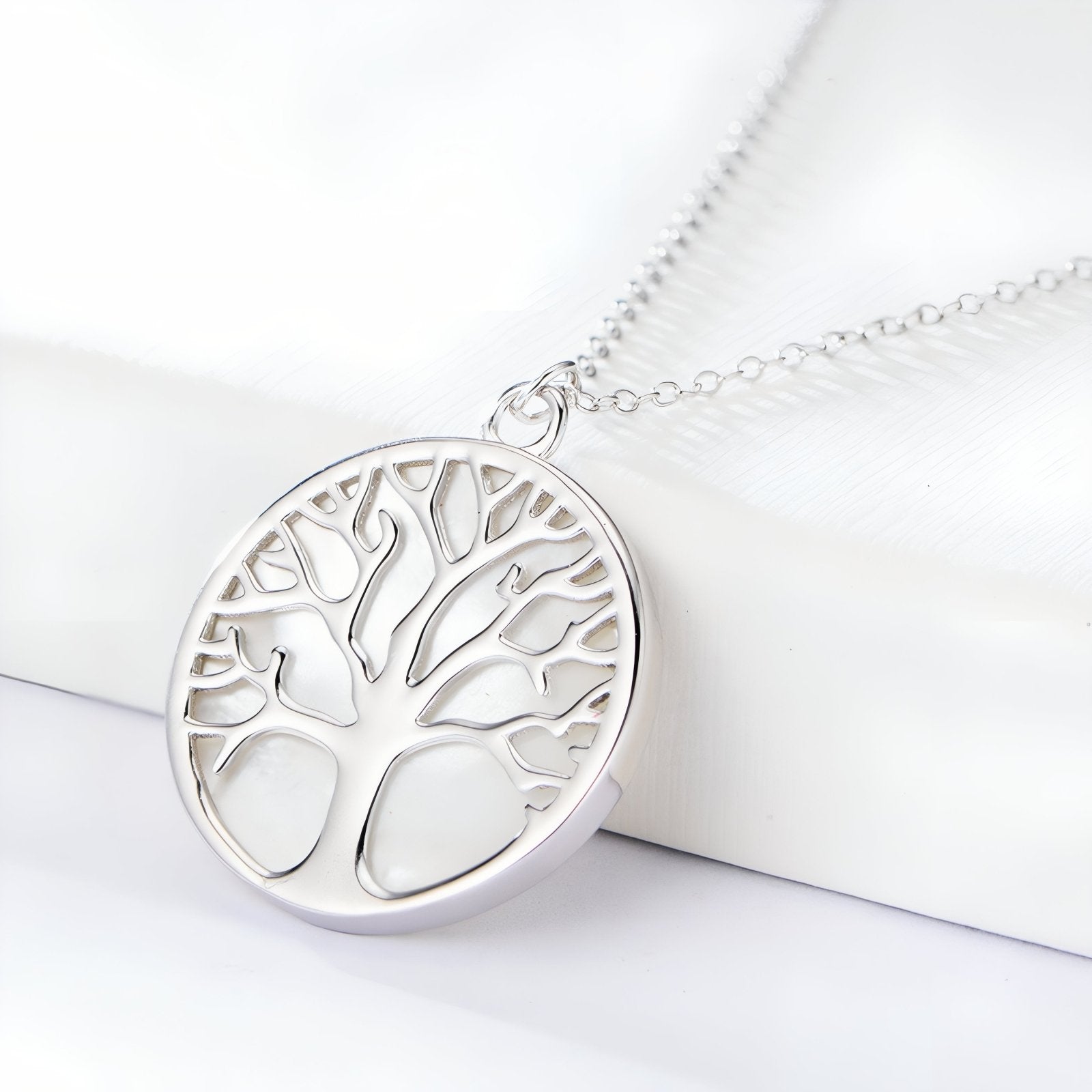 Collier pendentif arbre de vie pour femme, avec nacre, en argent, style minimaliste