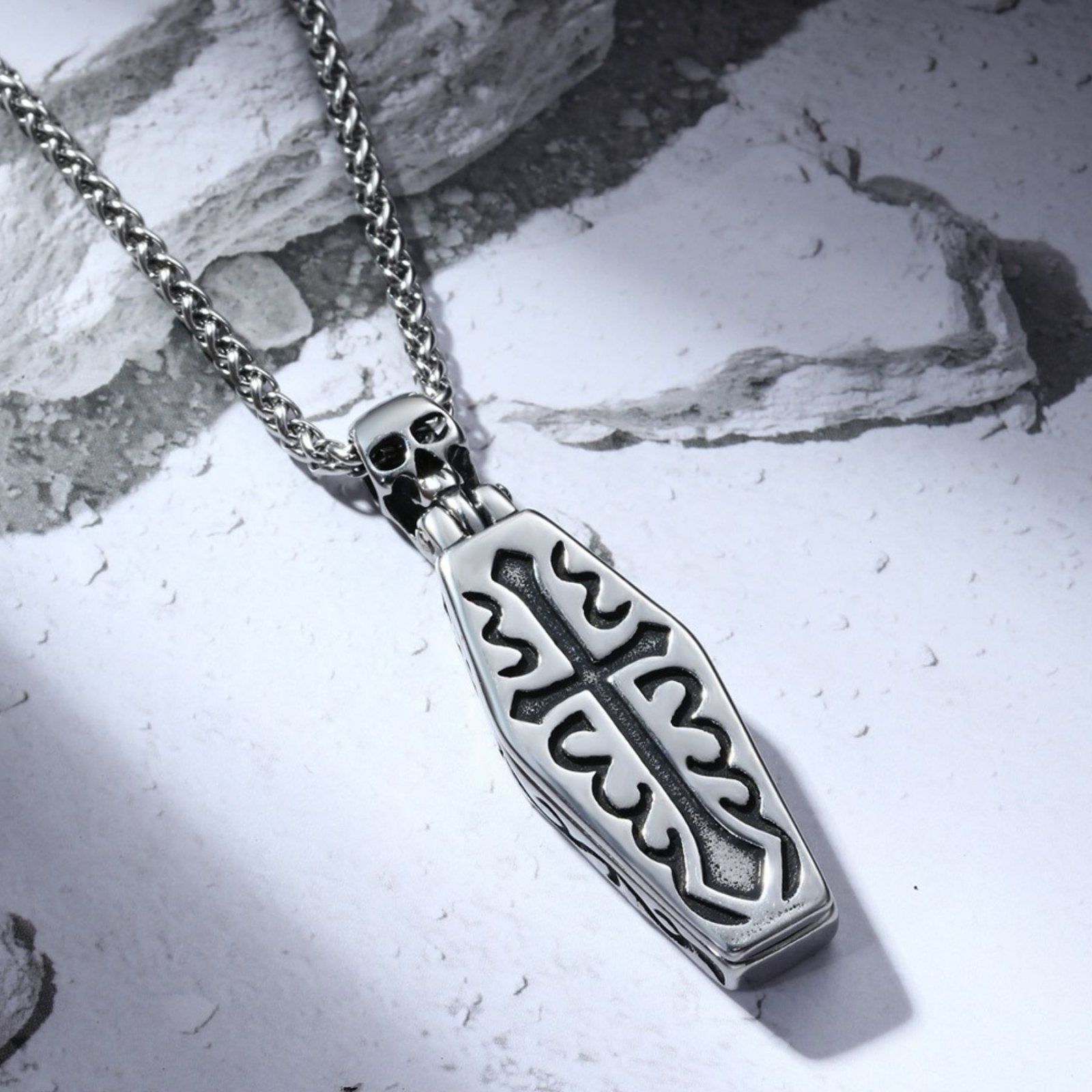 Collier pendentif cercueil avec squelette pour homme, en acier inoxydable