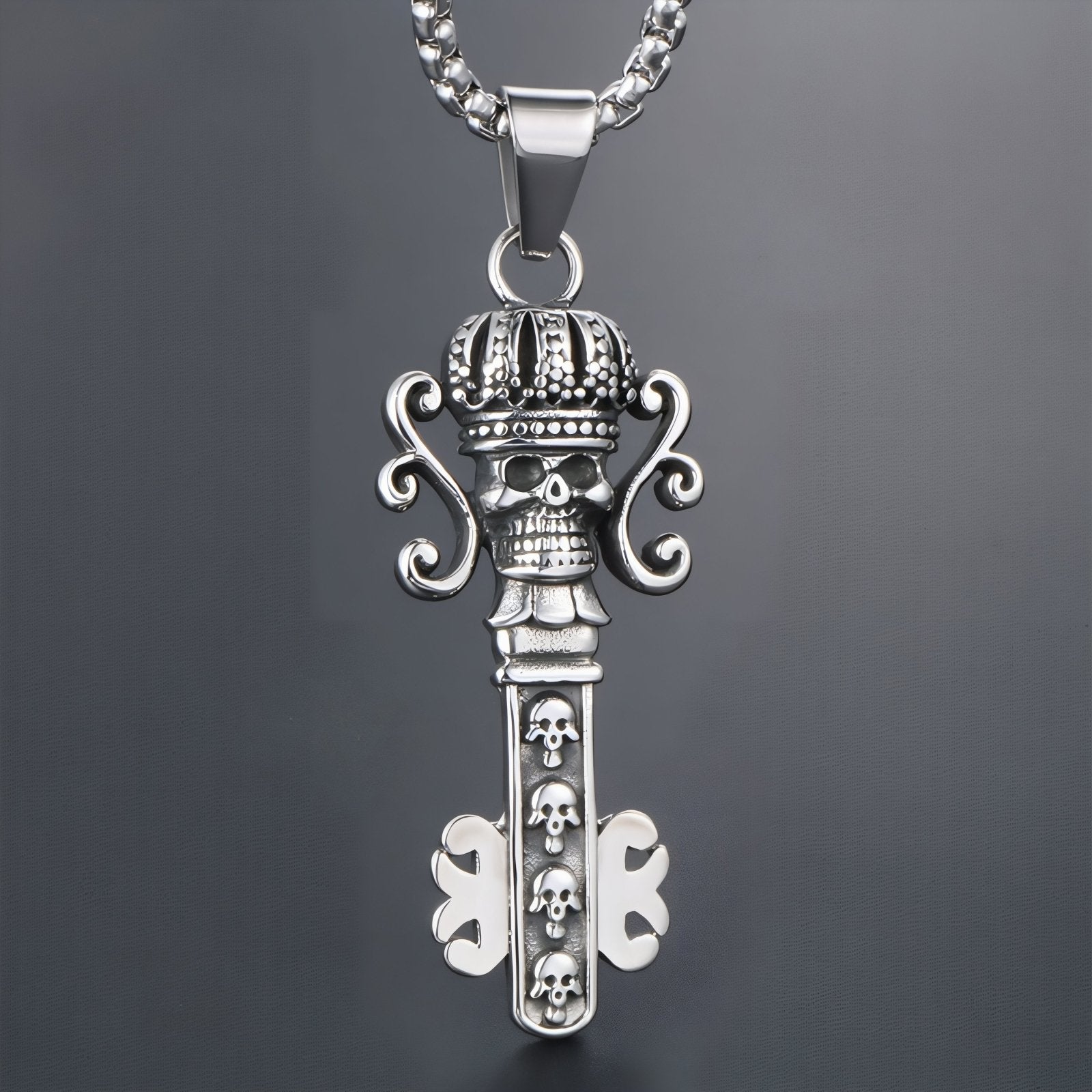 Collier pendentif clé avec tête de mort et couronne pour homme, en acier inoxydable