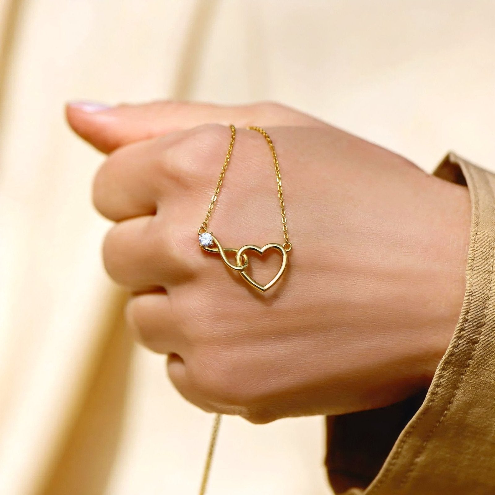 Collier pendentif coeur infini, argent 925 plaqué or, serti de zircon, chic, modèle Seija