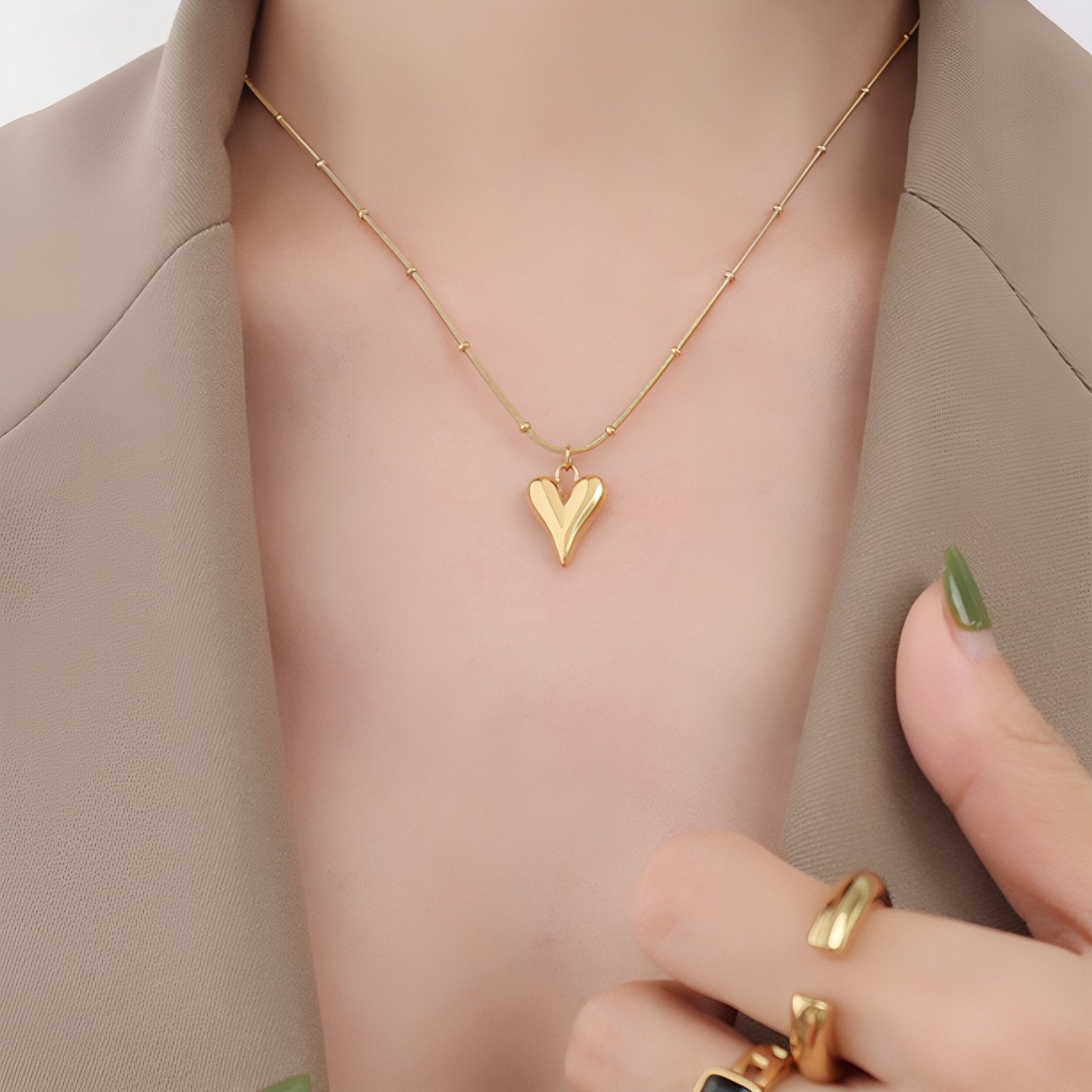 Collier pendentif cœur pour femme, maille serpent, en acier inoxydable