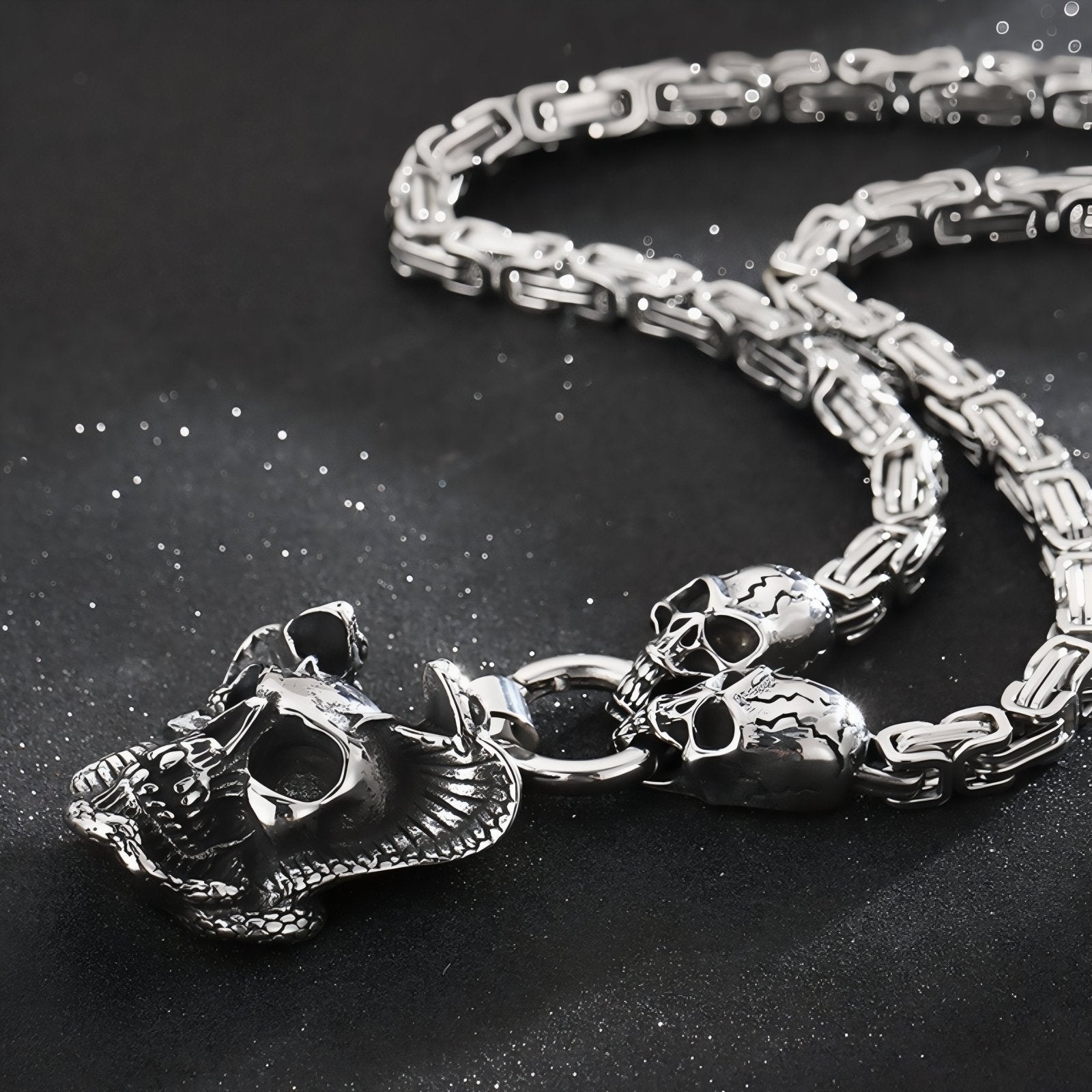 Collier pendentif crâne serpent pour homme, avec maille byzantine, en acier inoxydable, style biker