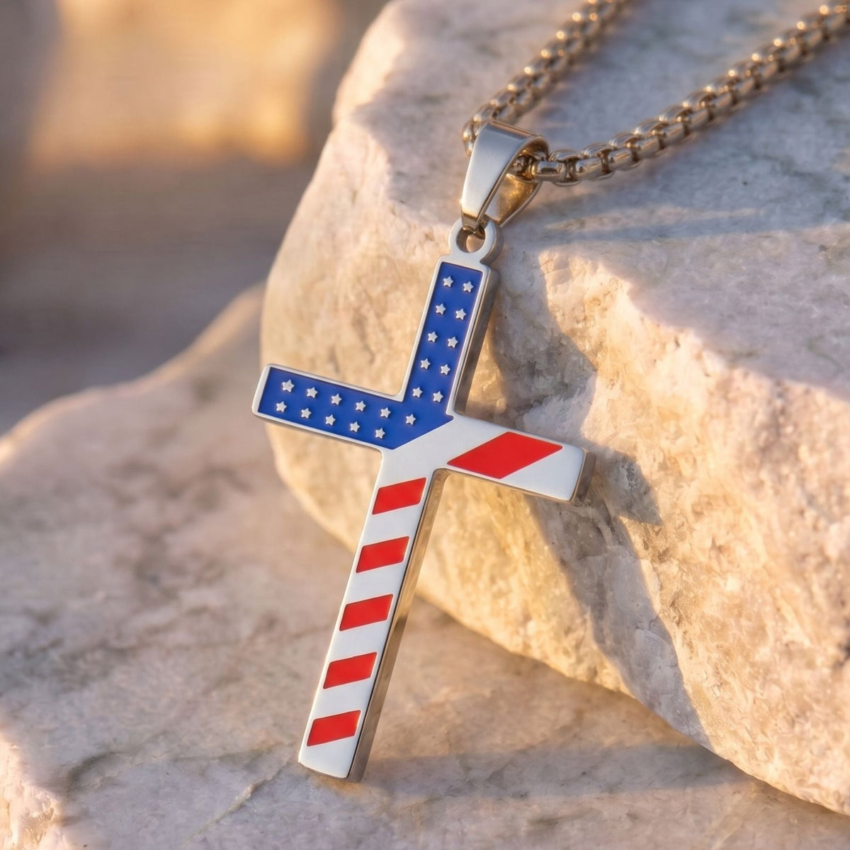 Collier pendentif croix américaine pour homme, en acier inoxydable, motif drapeau des États-Unis avec étoiles et rayures