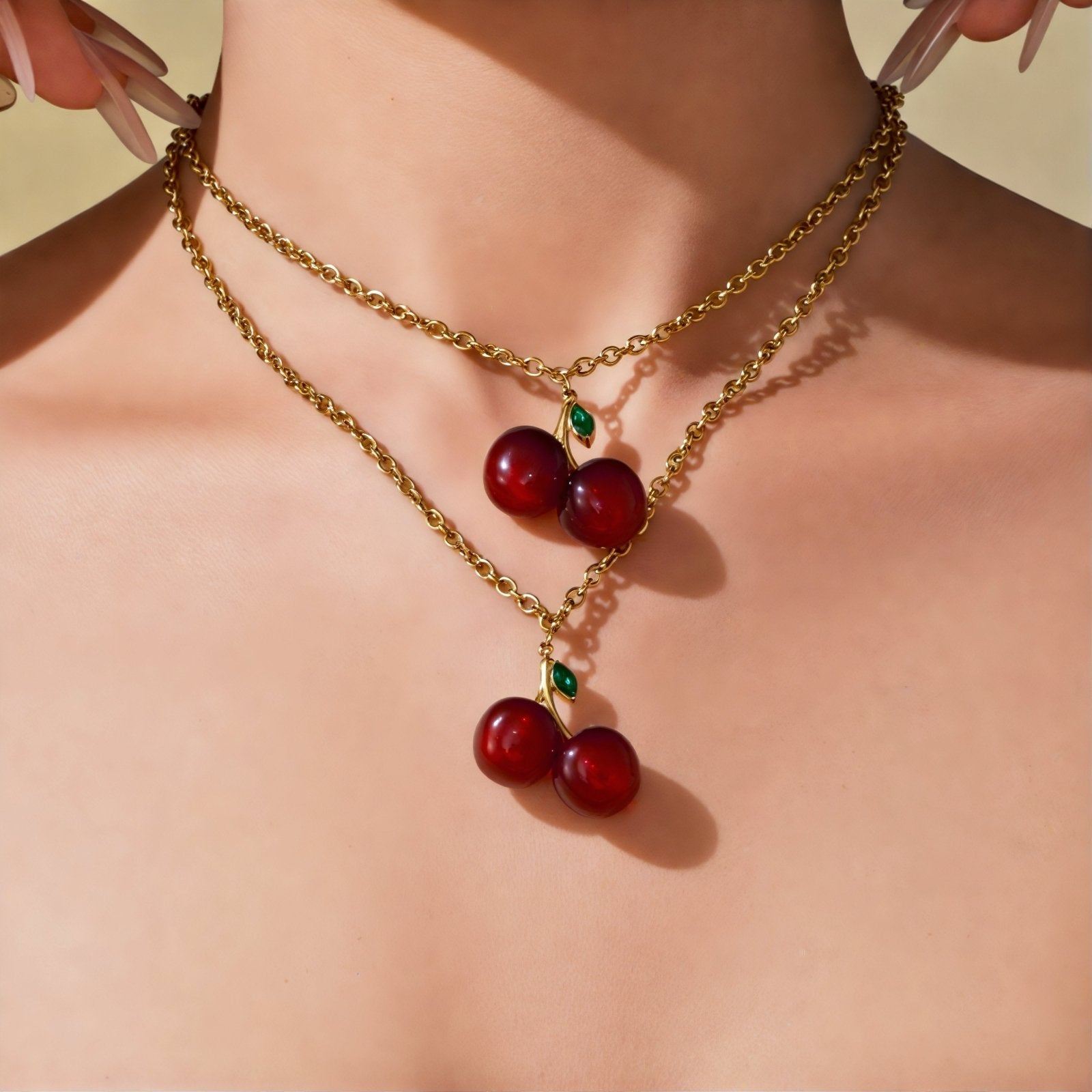 Collier pendentif double cerise pour femme, avec résine et zircon, en acier inoxydable