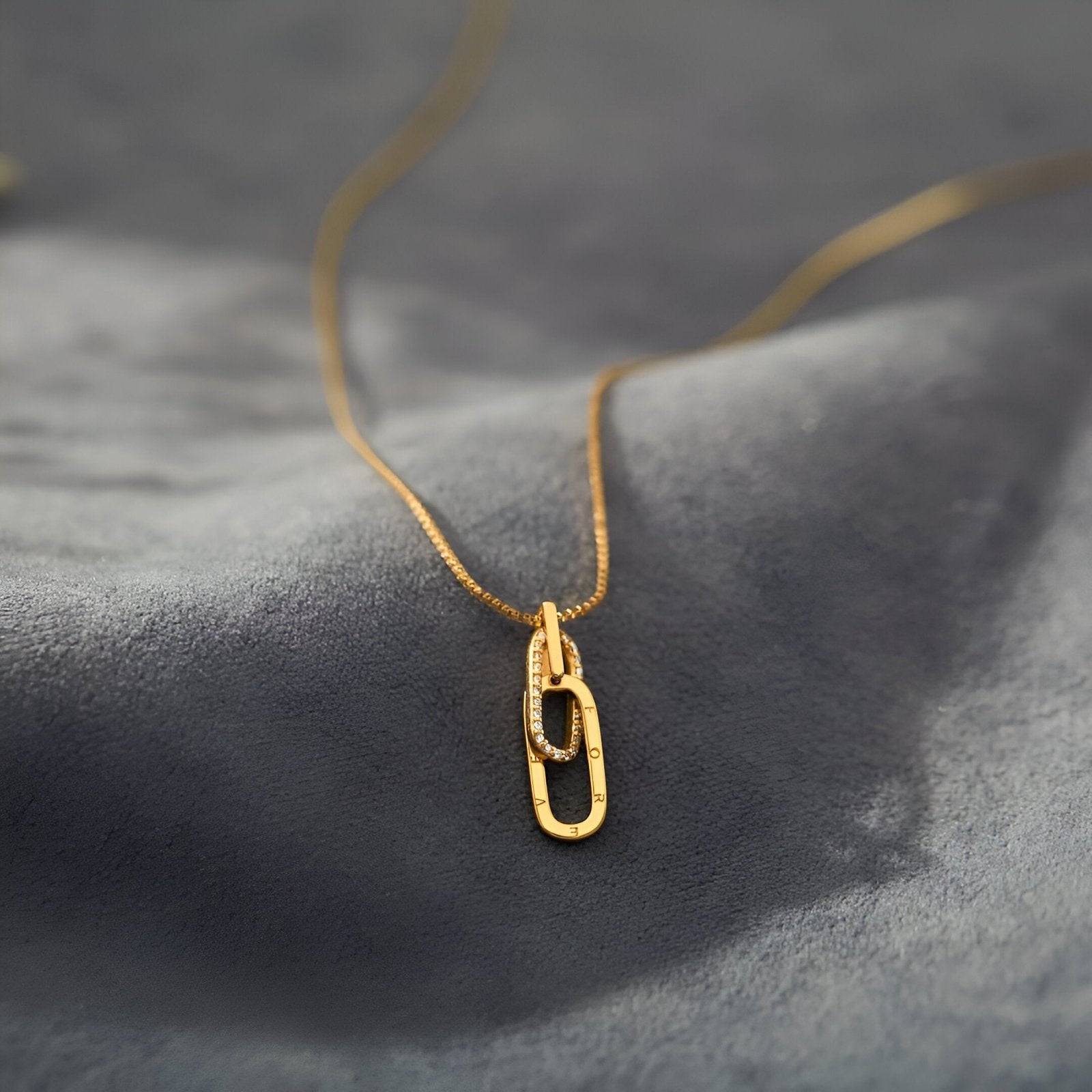 Collier pendentif entrelacé en argent 925, gravure "Forever", style moderne pour femme, modèle Grace